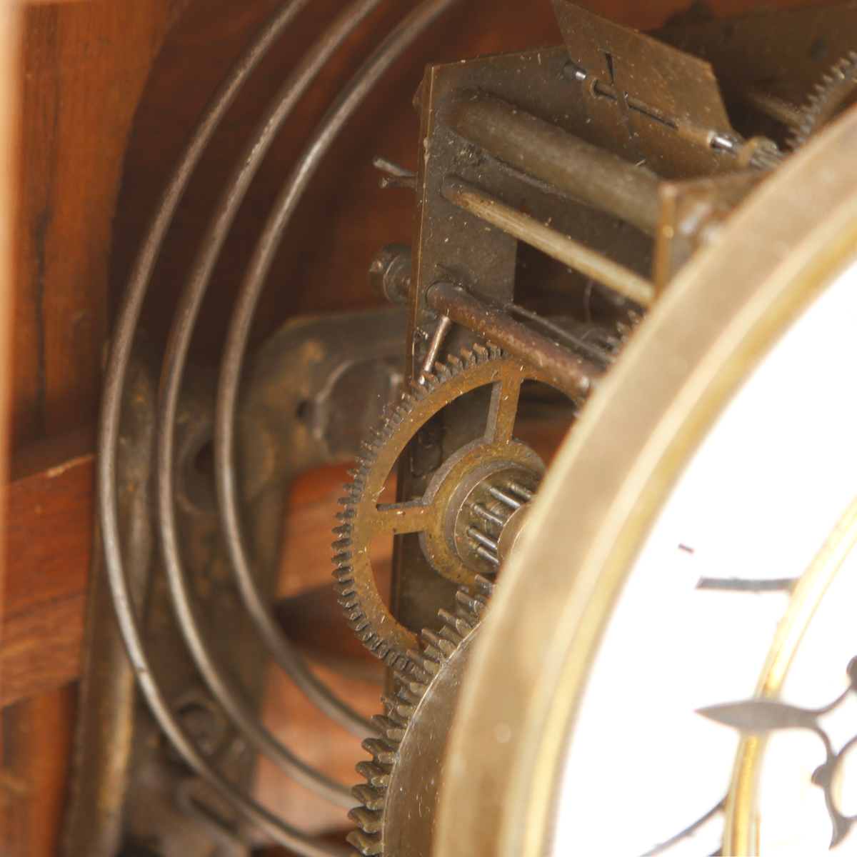 Vintage Pendulum Wall Clock