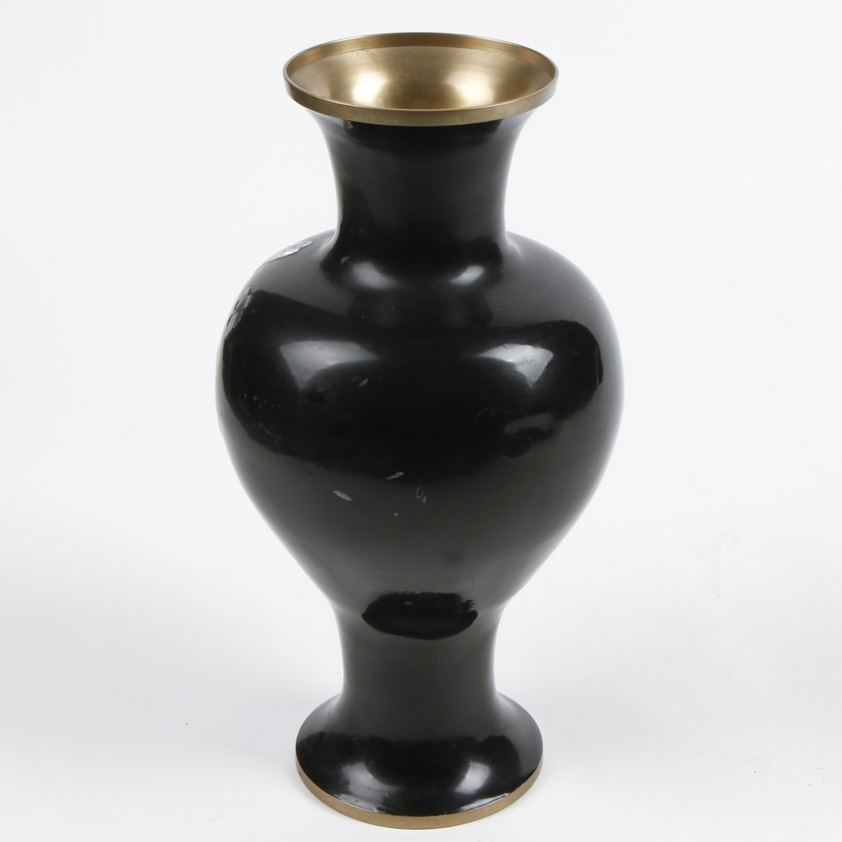 Chinese Black Enamel and Mother of Pearl Vase