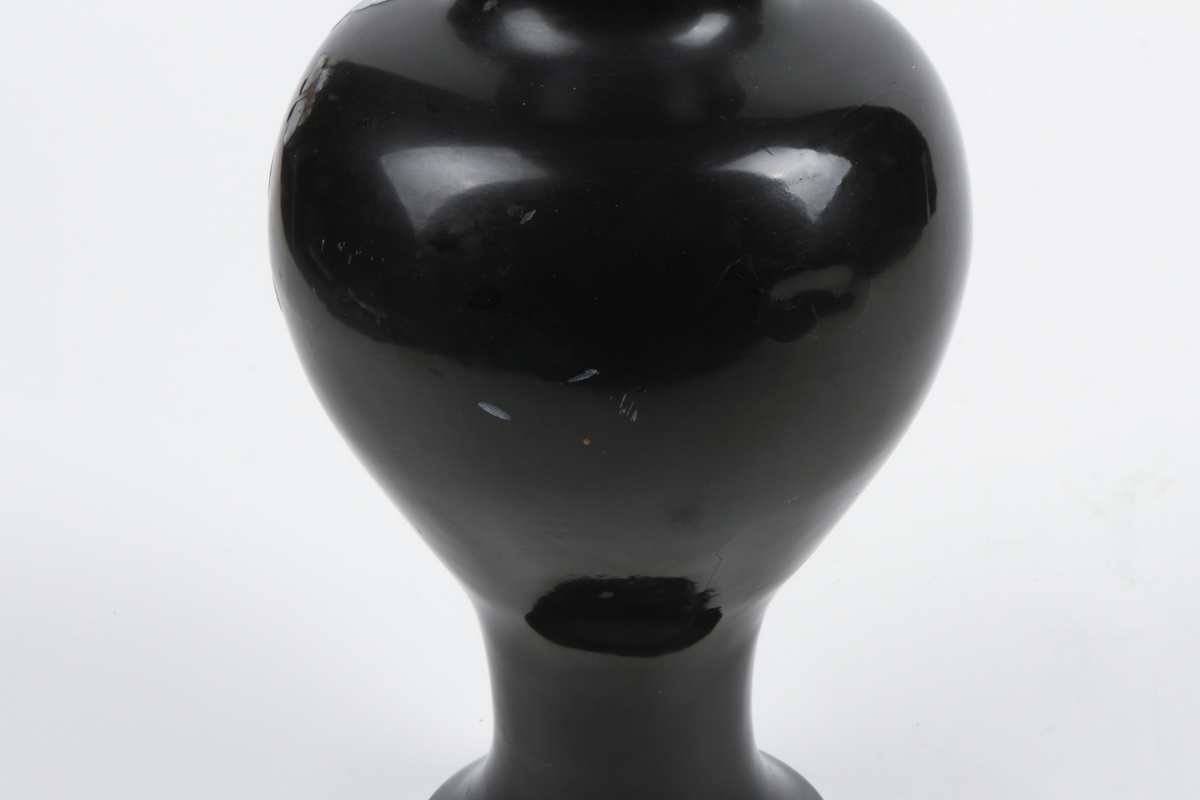 Chinese Black Enamel and Mother of Pearl Vase