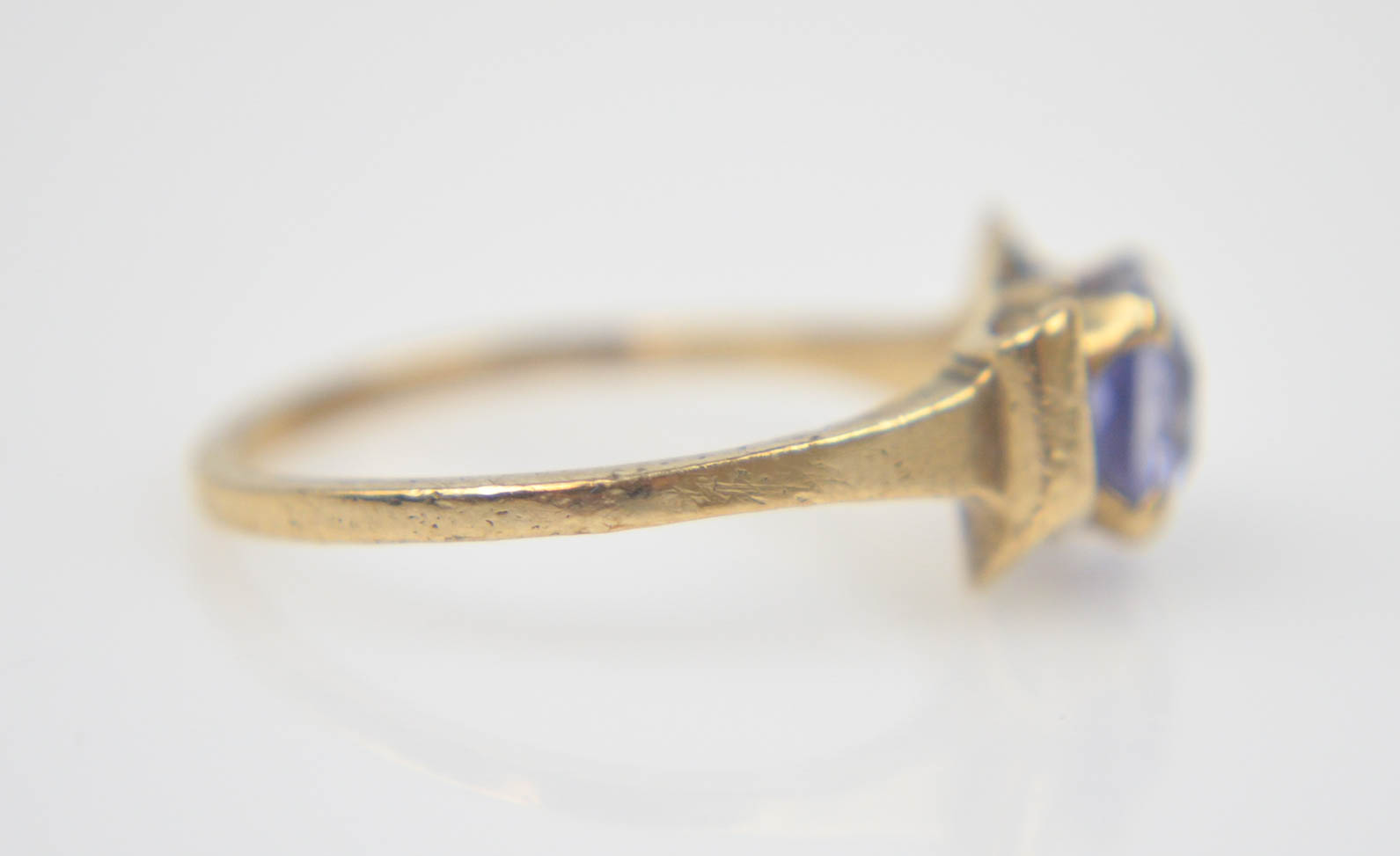 10K Yellow Gold Synthetic Sapphire Ring
