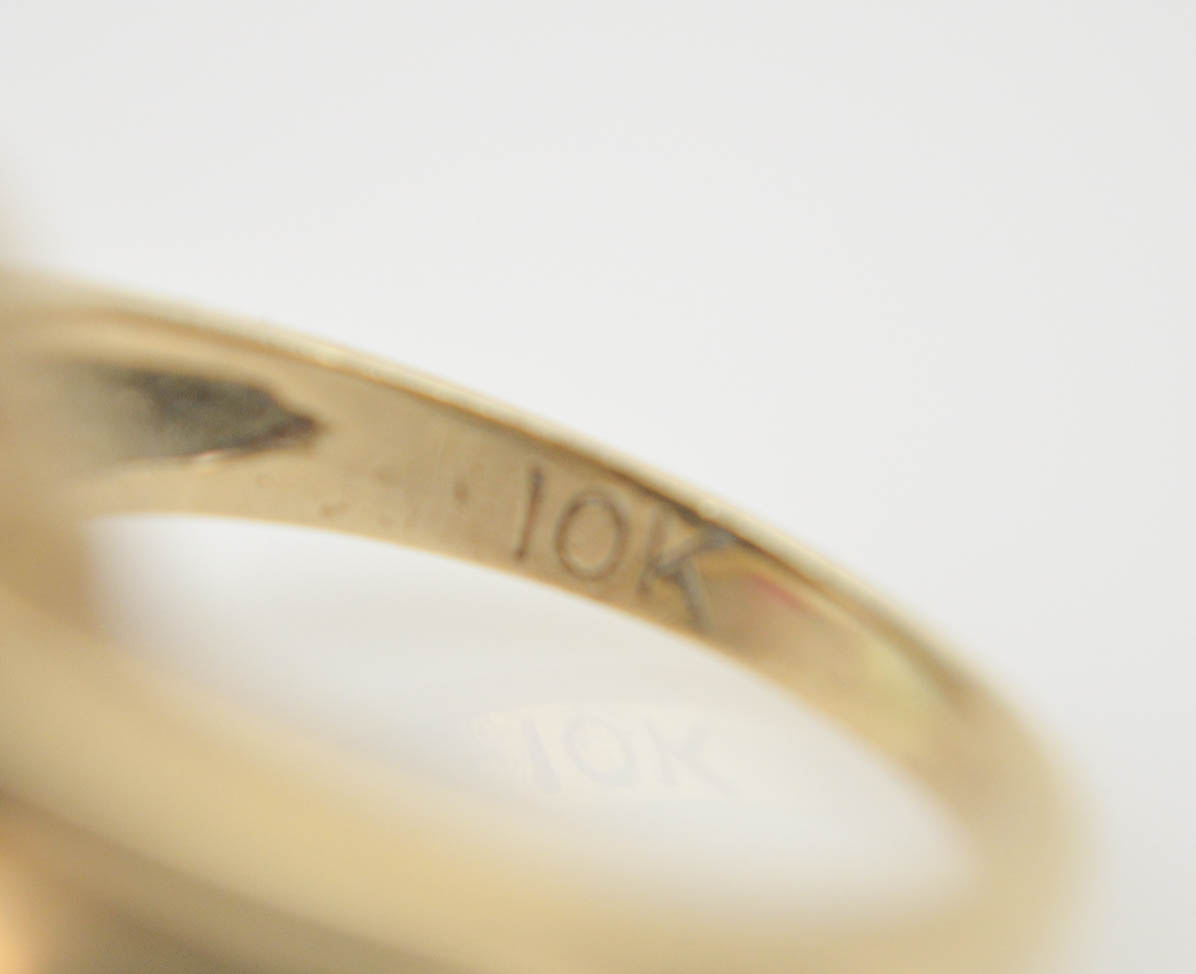 10K Yellow Gold Onyx Cameo Ring