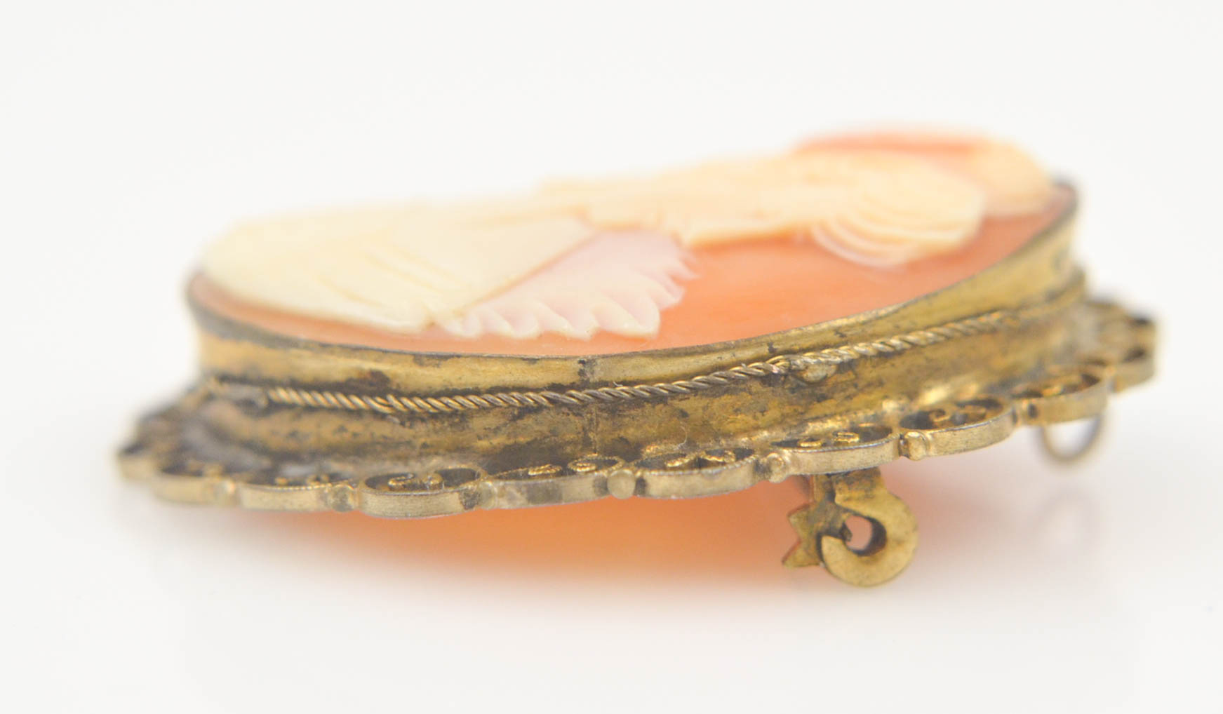 Vintage Brooch with  Carved Shell Cameo