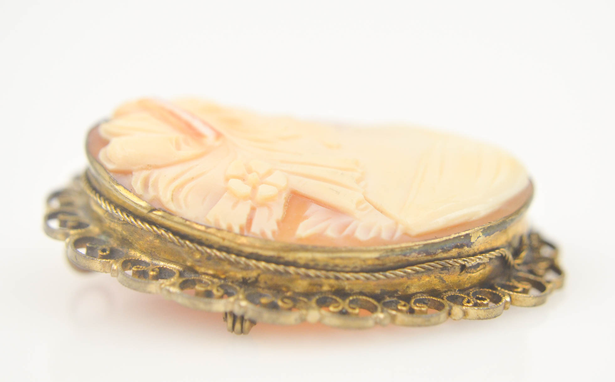 Vintage Brooch with  Carved Shell Cameo