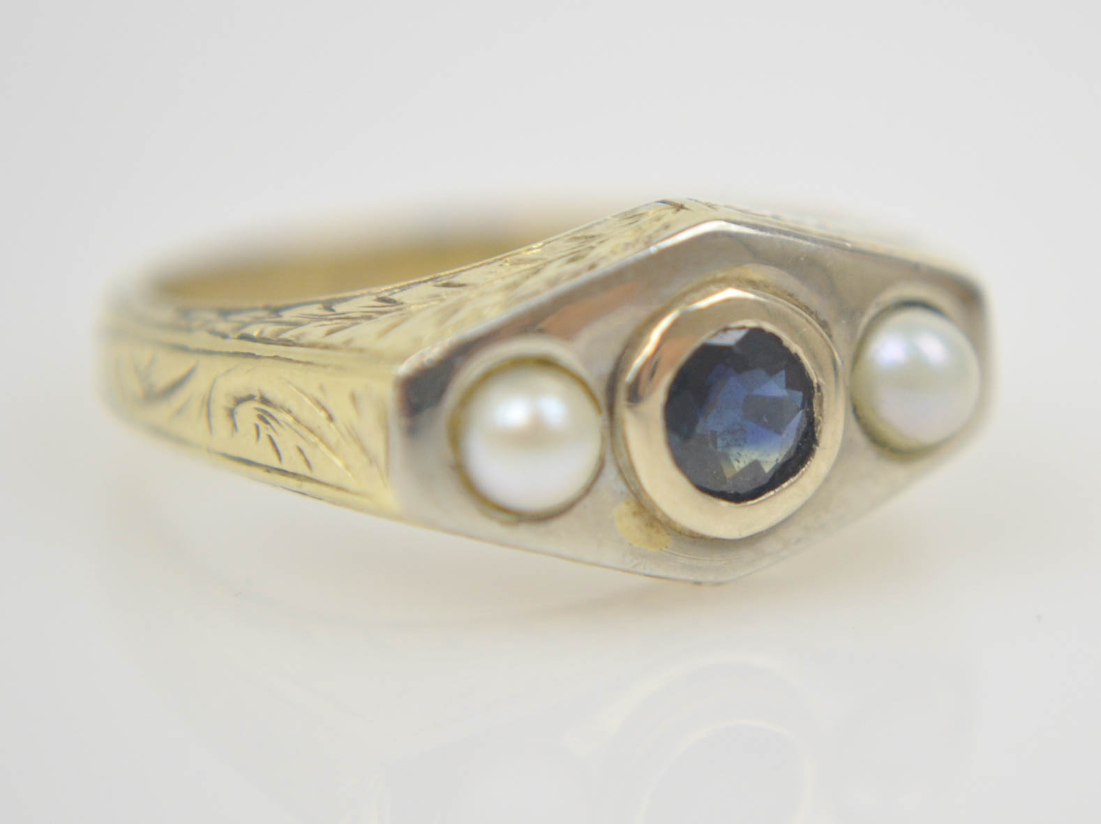 14K Yellow Gold Sapphire and Pearl Ring