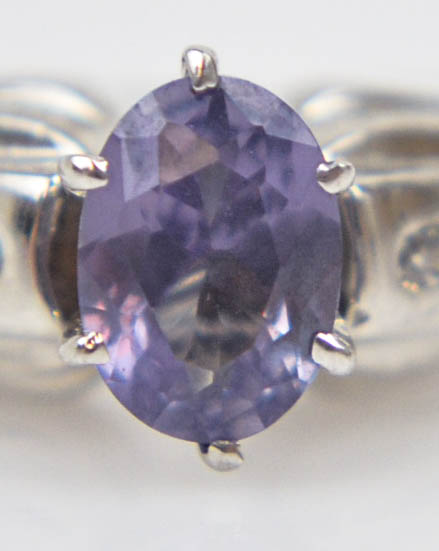 9K White Gold Alexandrite Ring