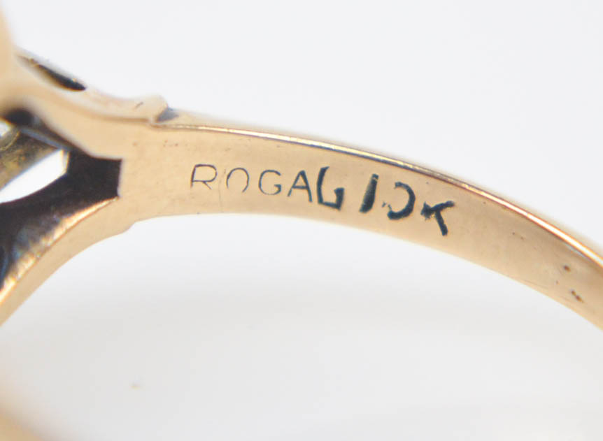 Vintage 10K Yellow Gold Synthetic Color Change Sapphire Ring