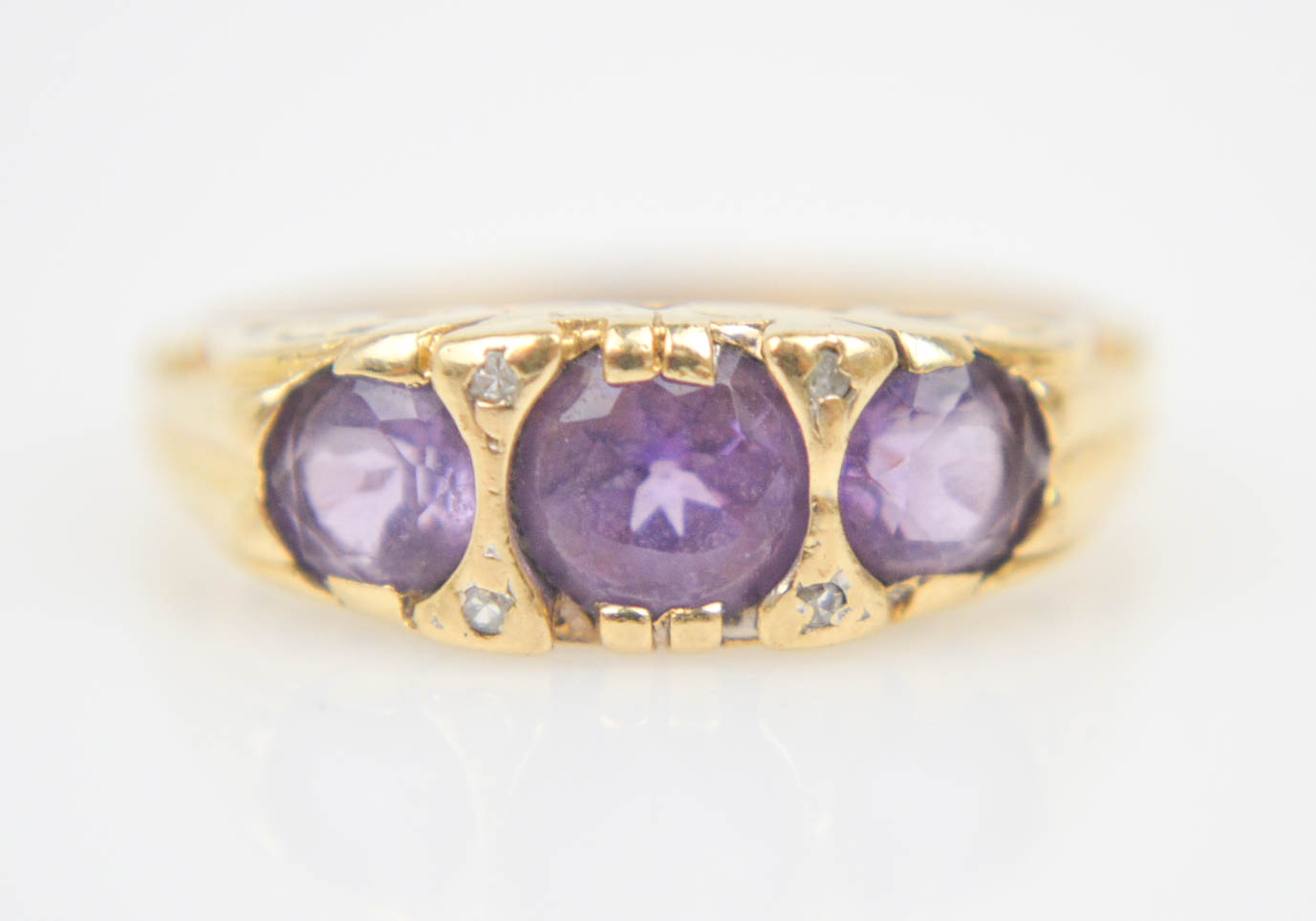 Vintage 14K Yellow Gold Amethyst and Diamond Ring