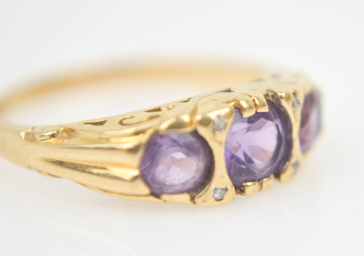 Vintage 14K Yellow Gold Amethyst and Diamond Ring