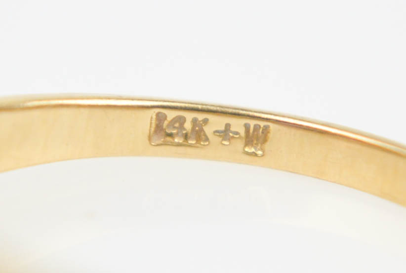 Vintage 14K Yellow Gold Amethyst and Diamond Ring