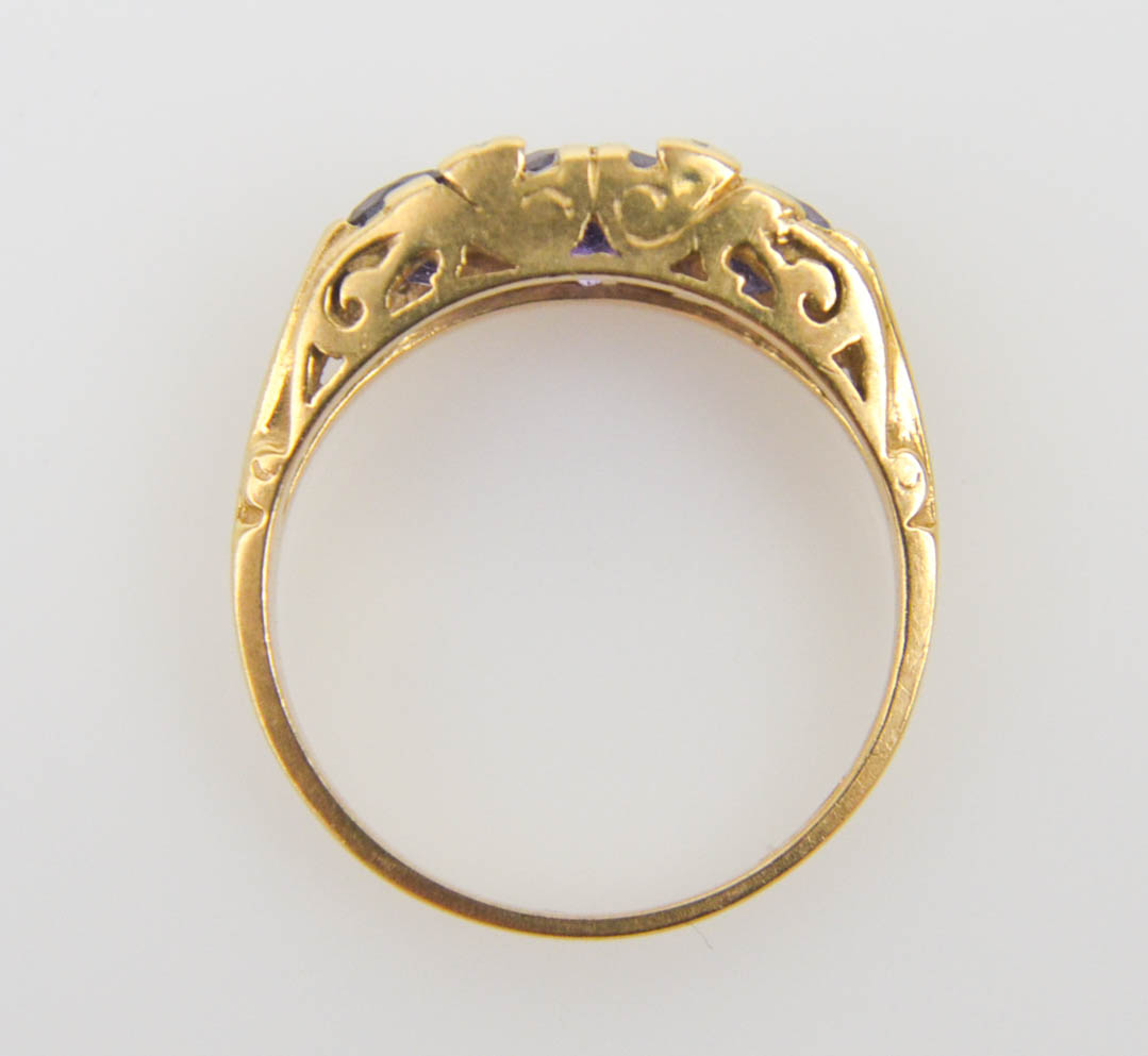 Vintage 14K Yellow Gold Amethyst and Diamond Ring