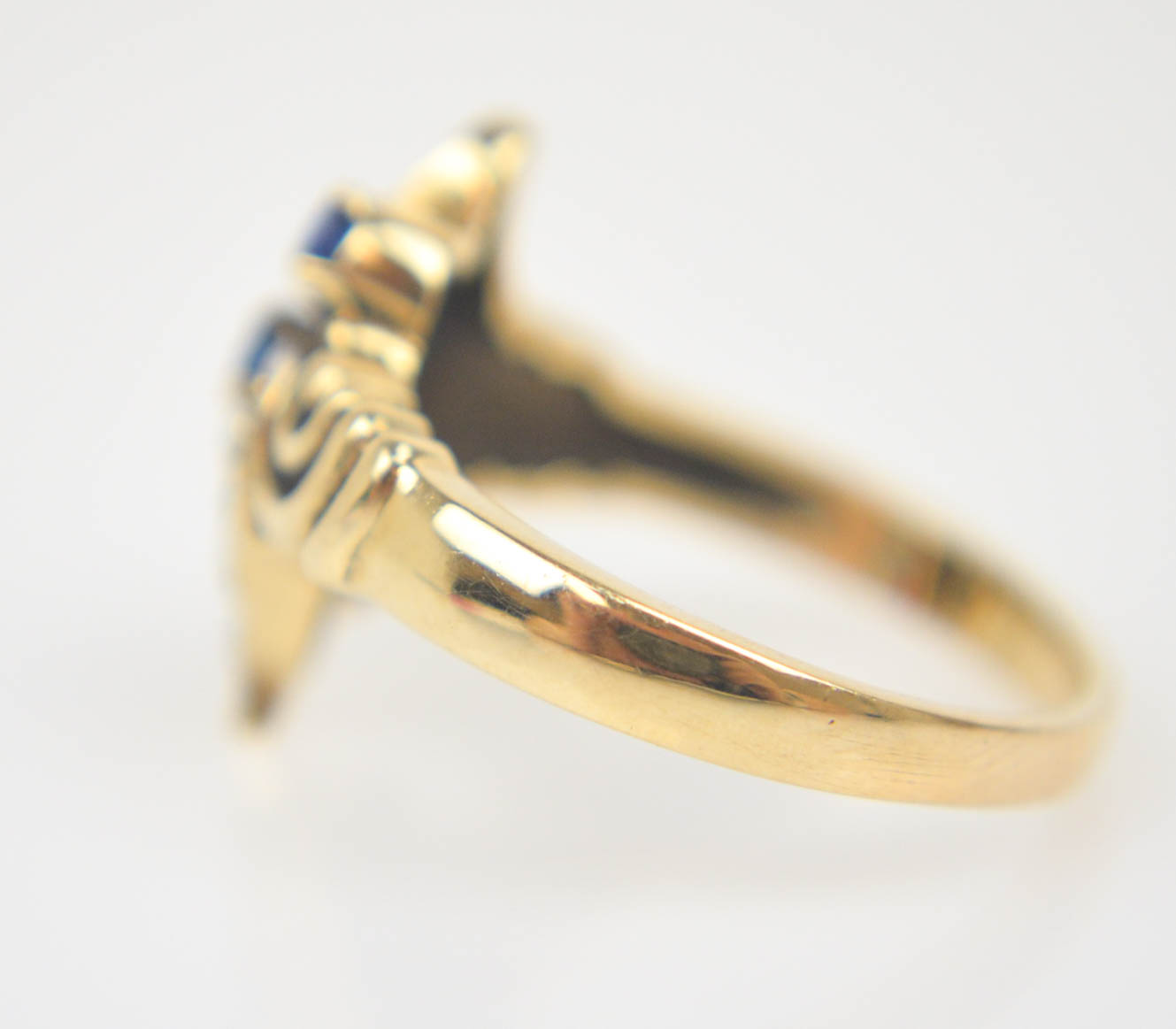 10K Yellow Gold Sapphire and Pearl Ring