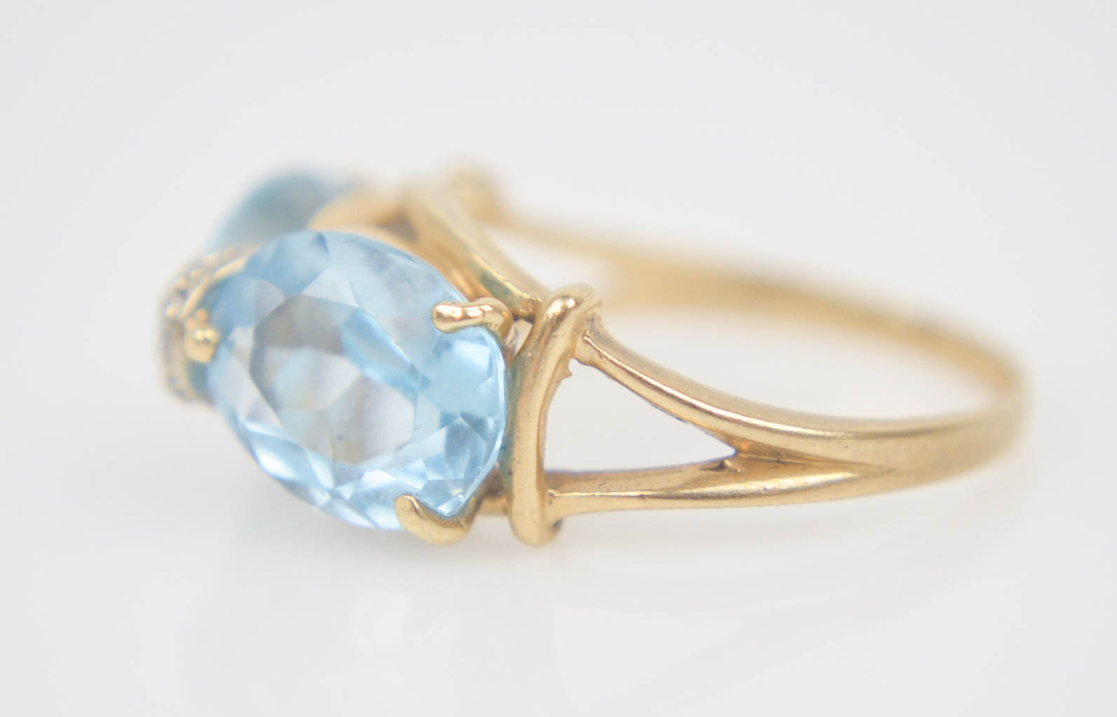 Vintage 14K Yellow Gold Topaz and Diamond Ring