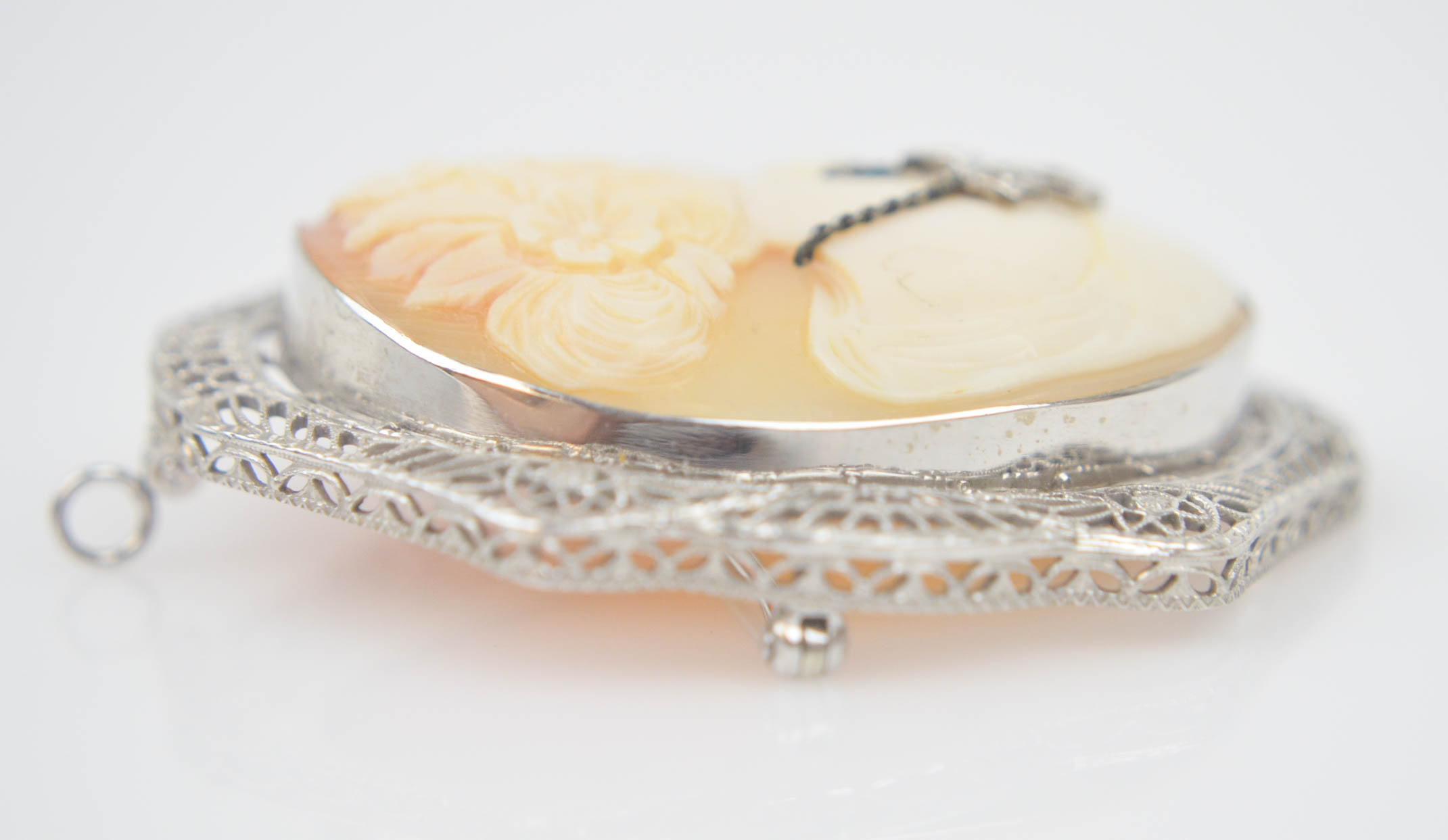 14K White Gold Diamond Cameo Pendant Brooch