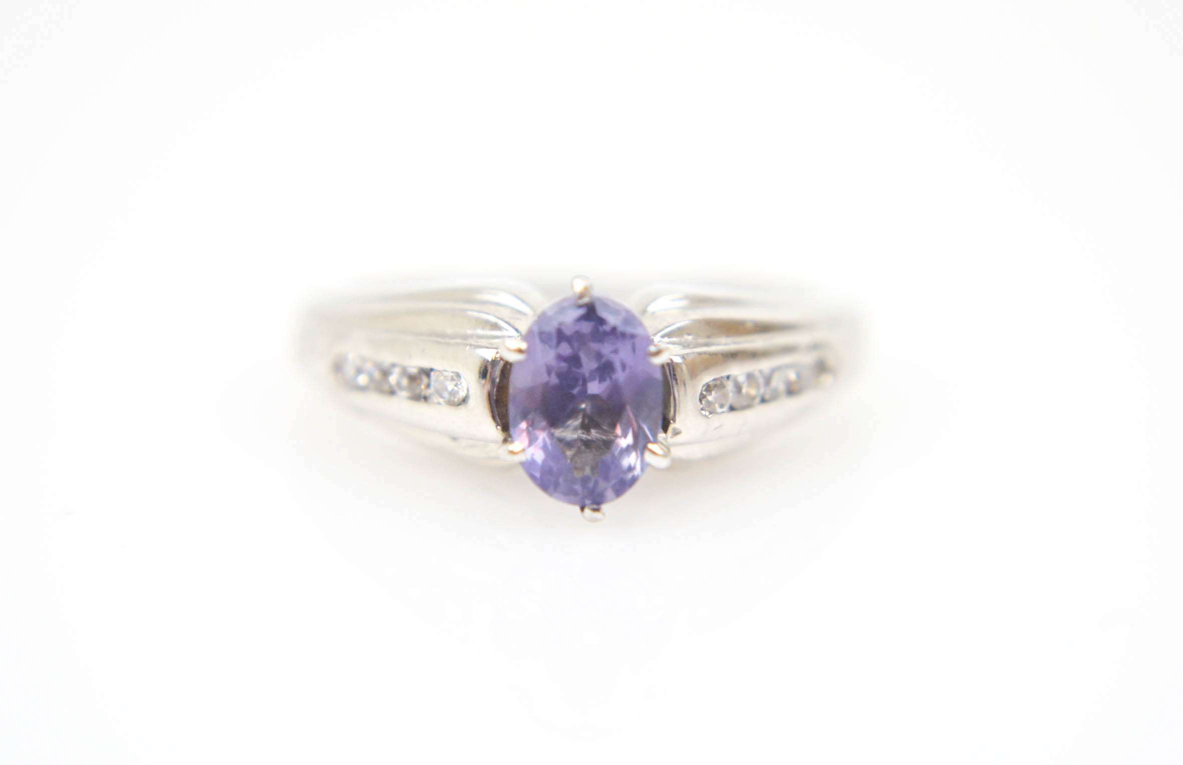 9K White Gold Alexandrite Ring