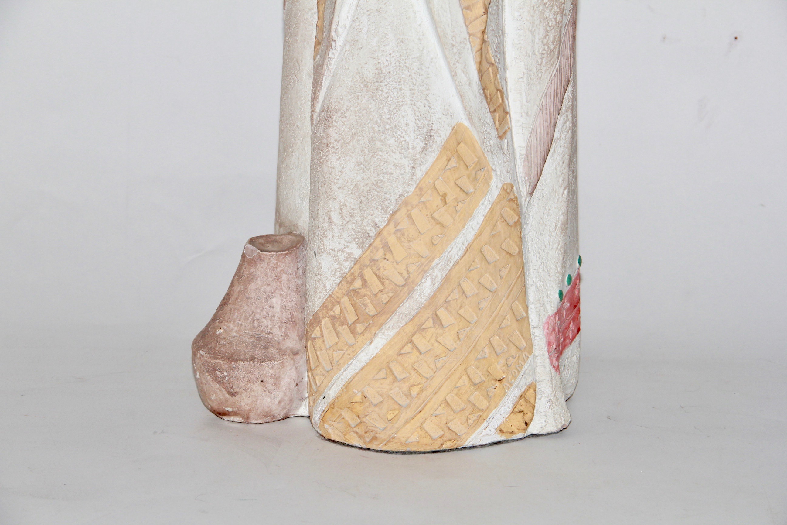 Austin Productions Acoma Pueblo Native American Inspired Sculpture