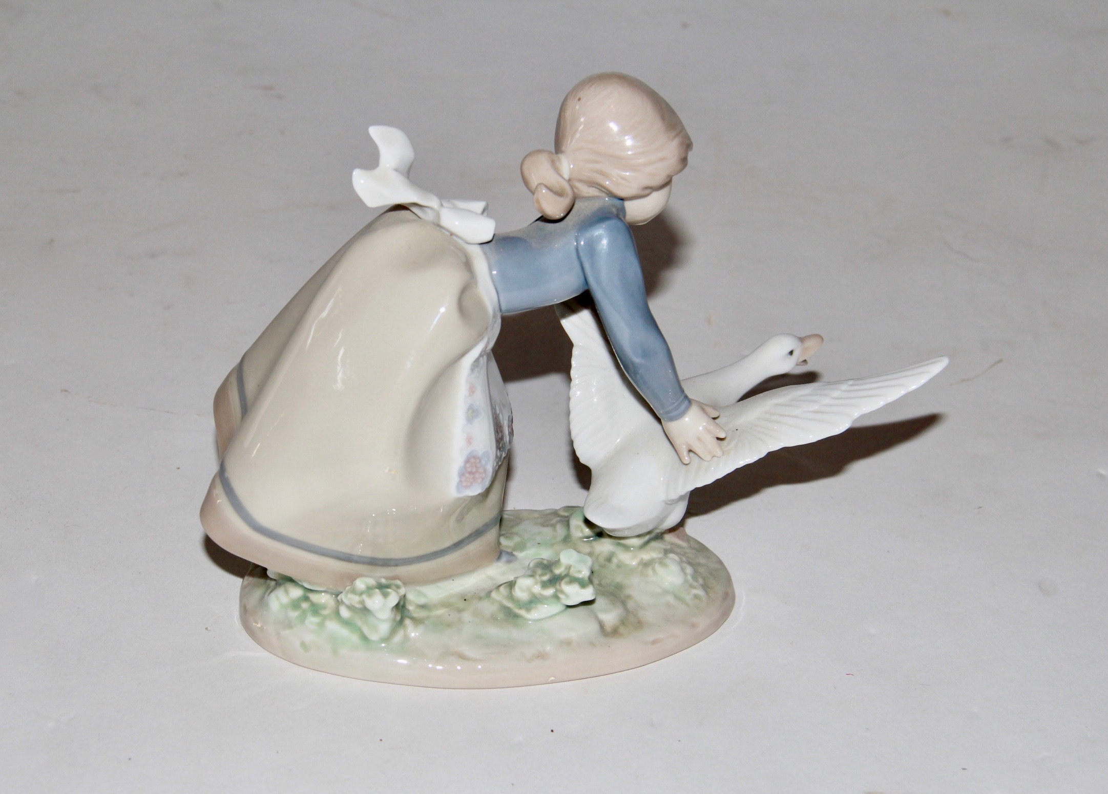 Lladro "Wild Goose Chase" Figurine