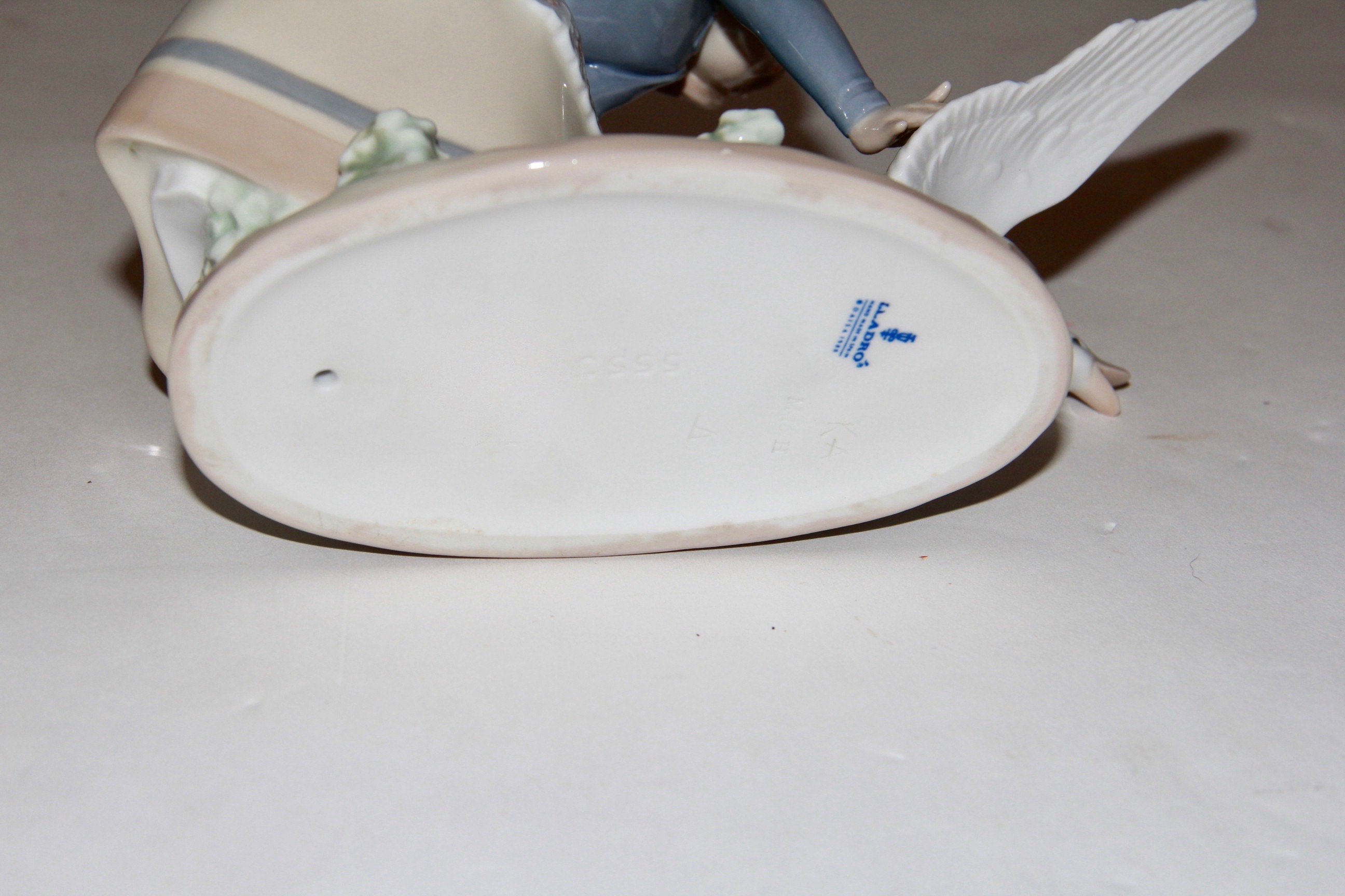 Lladro "Wild Goose Chase" Figurine