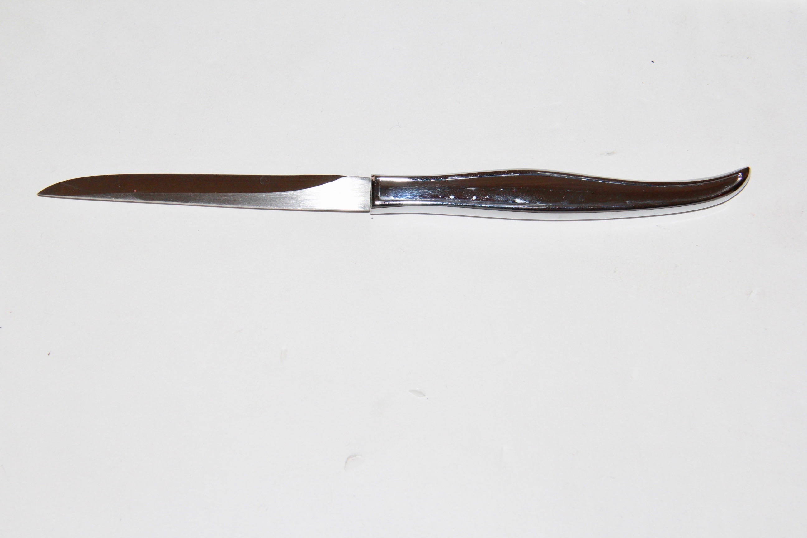 Carvel Hall Four Piece Modernist Steak Knife Set