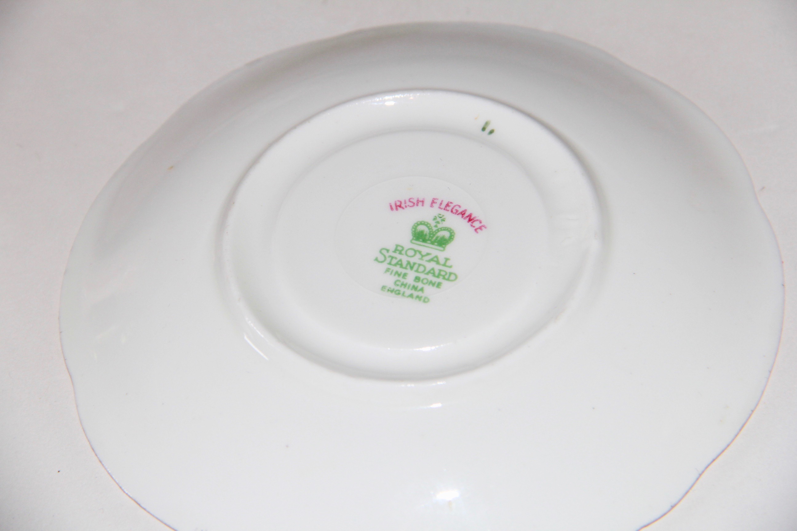 Bone China Teacups and Saucers Featuring Royal Albert