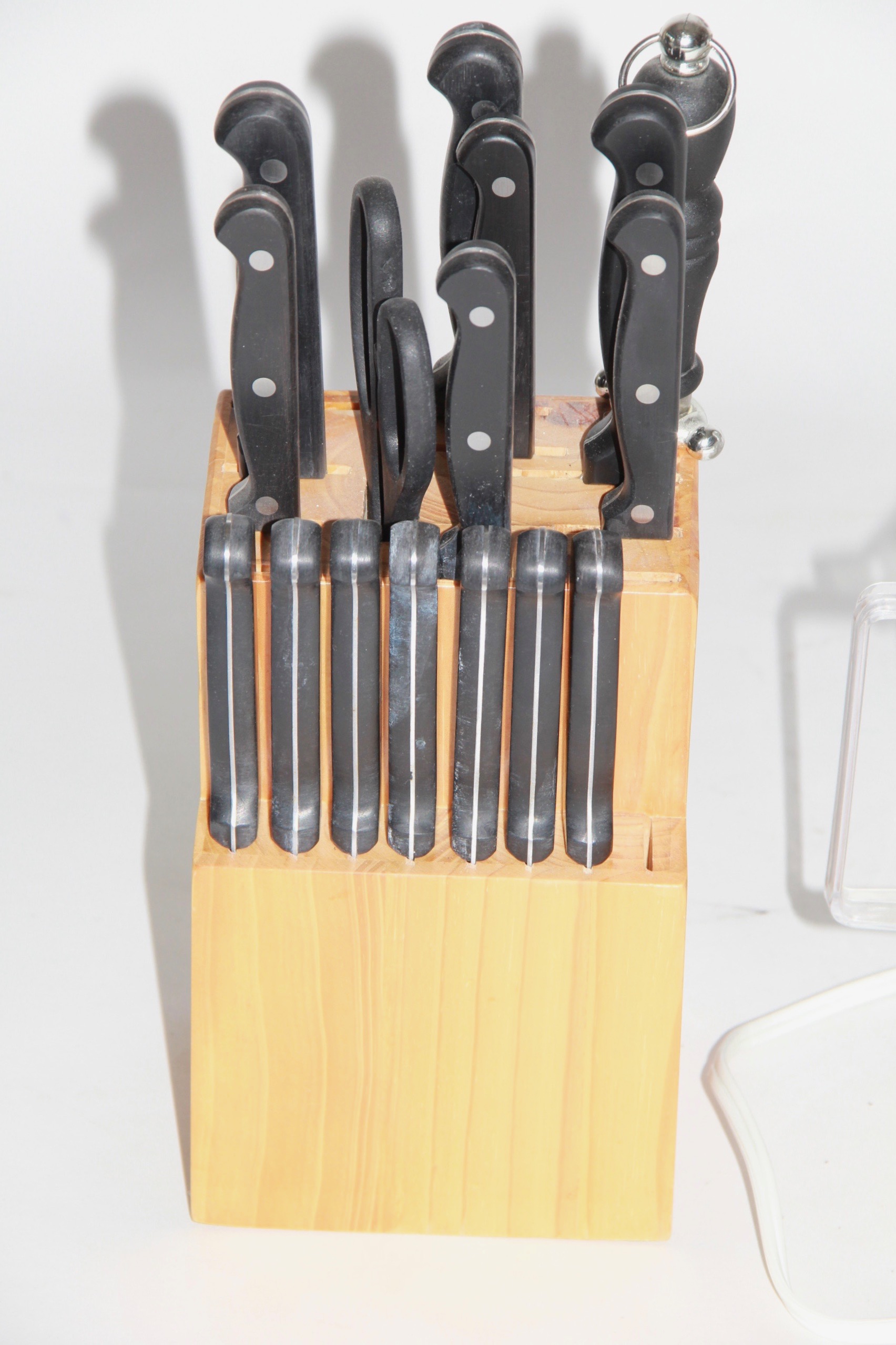 Assortment of Kitchen Tools