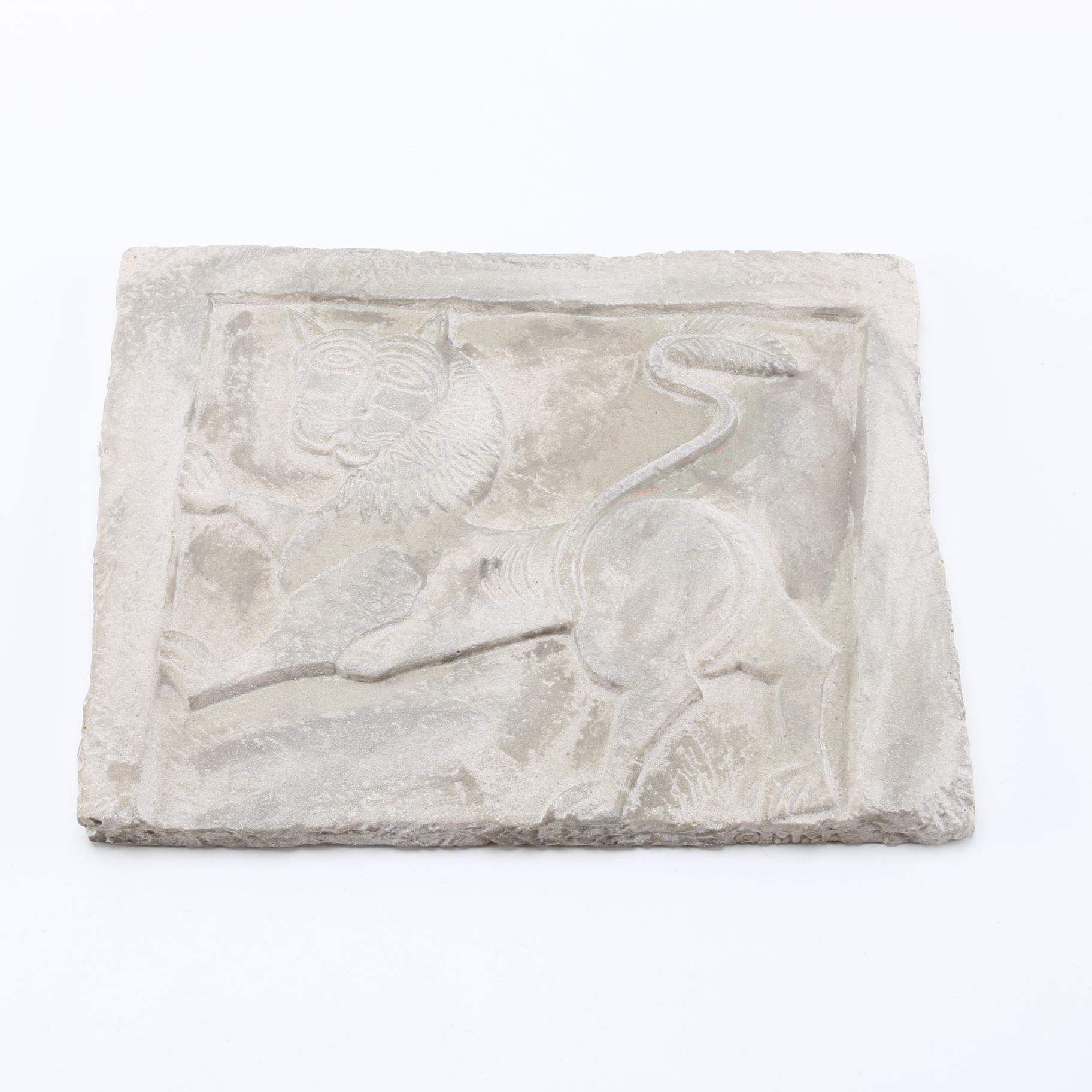 Forde Crafts Ltd. Concrete Cast of a Lion