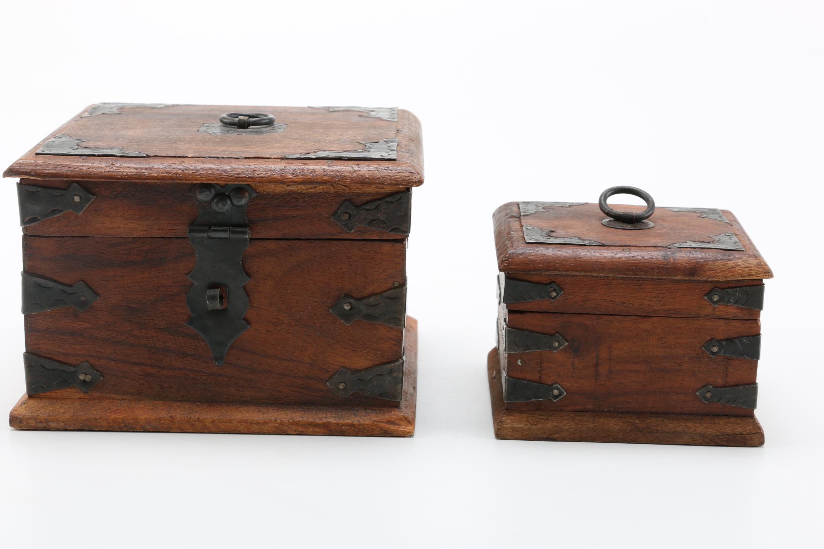 Wooden Nesting Boxes