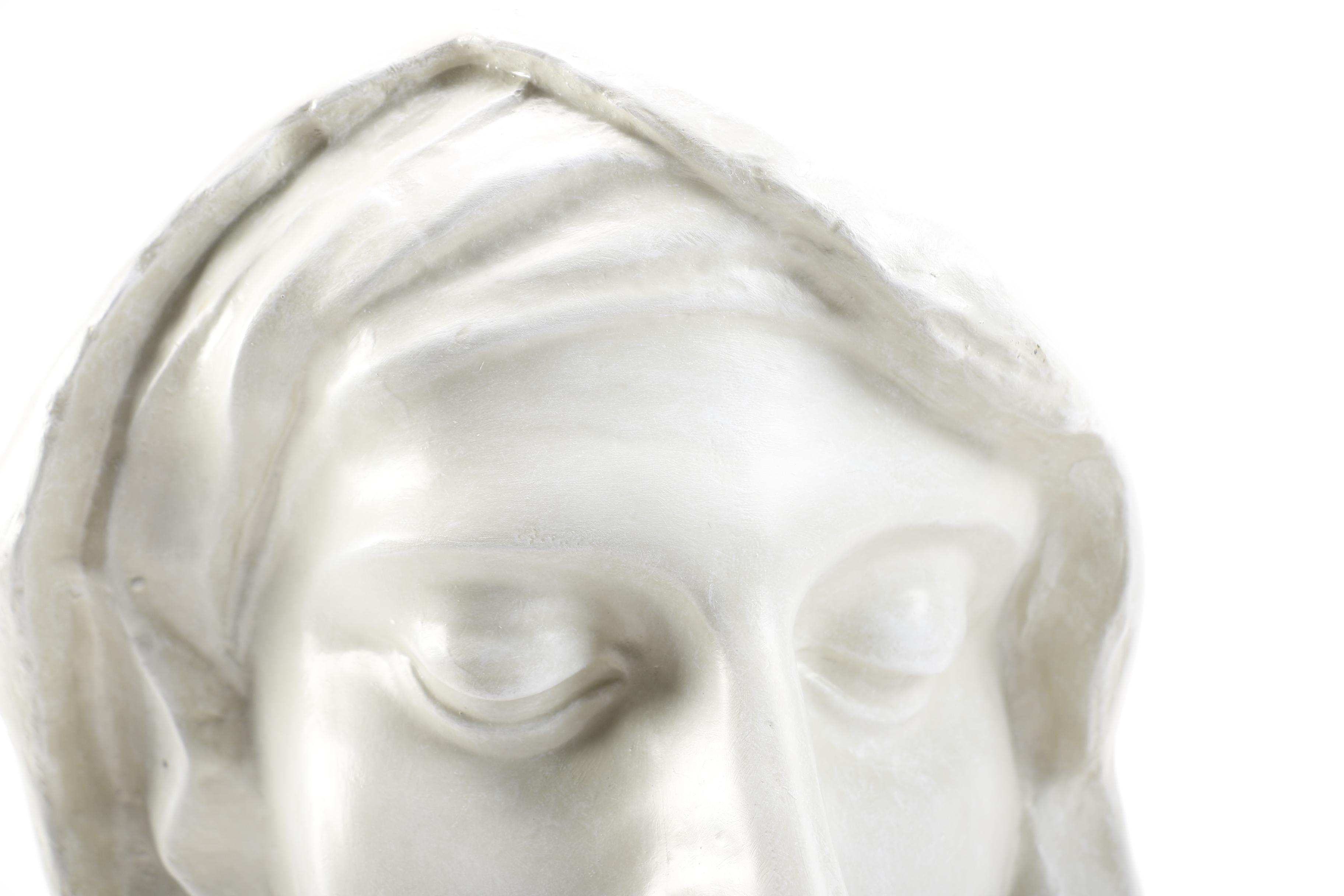 Reproduction Design Tuscano Sculptural Wall Bust