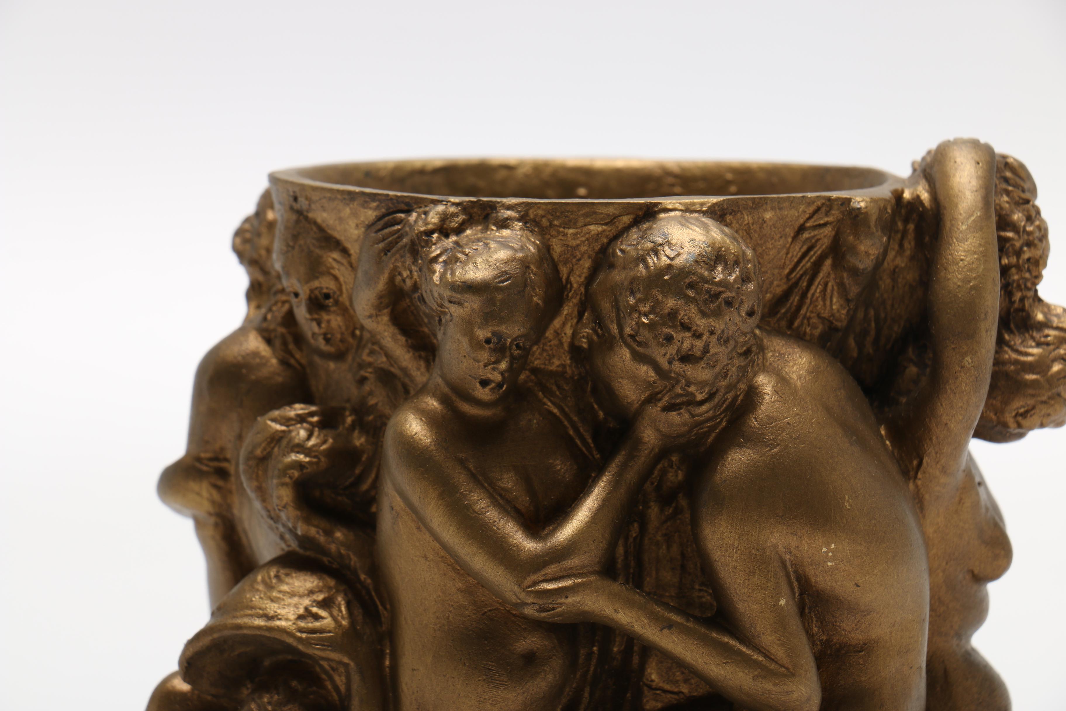 Toscano Figural Sculptured Vessel