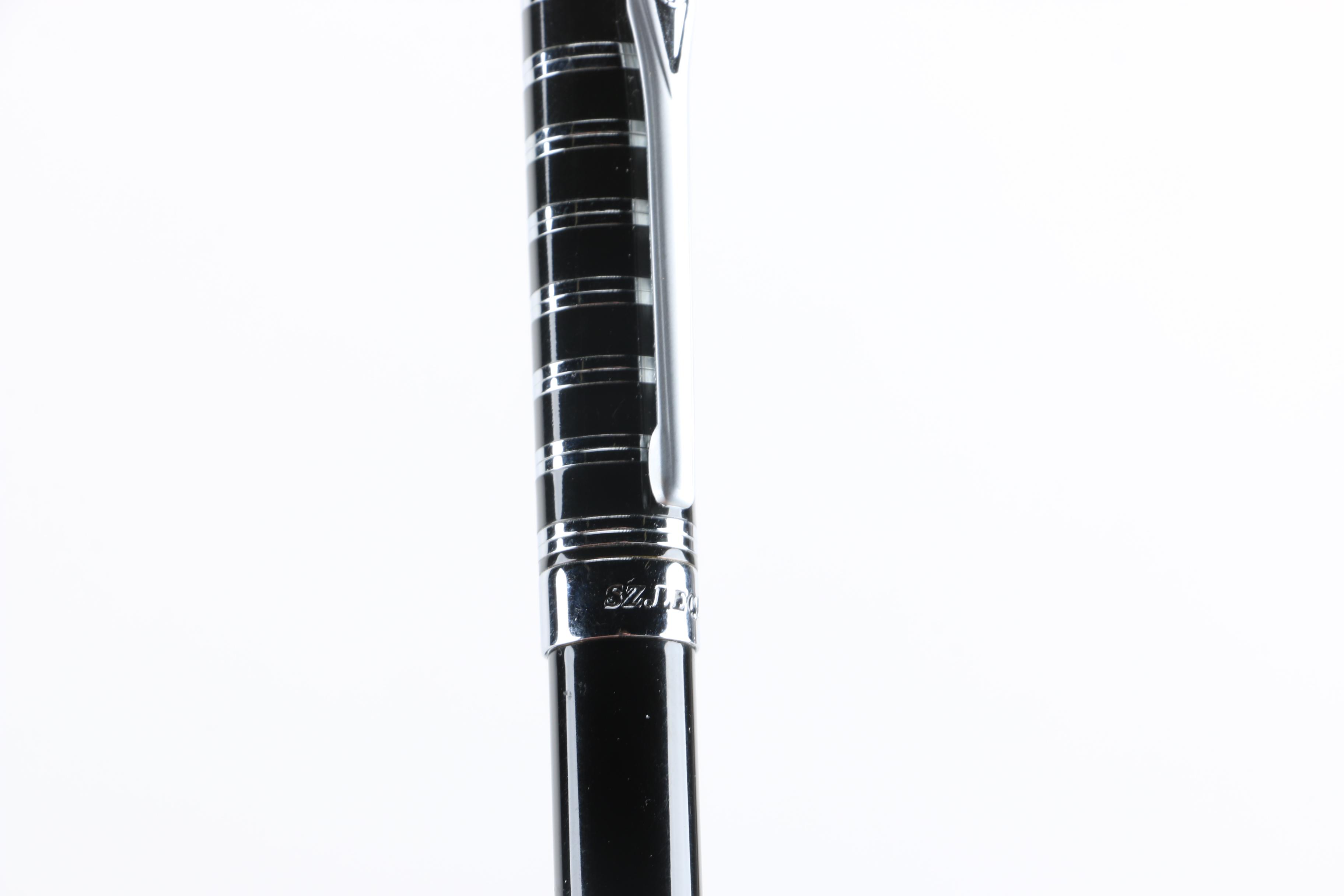 Assortment of Fountain Pens