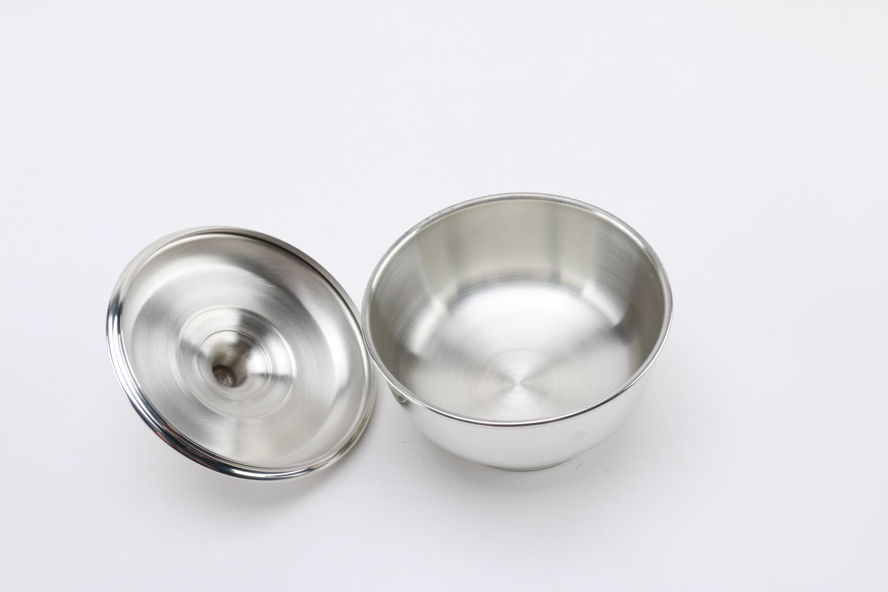 Williamsburg Pewter Dishes
