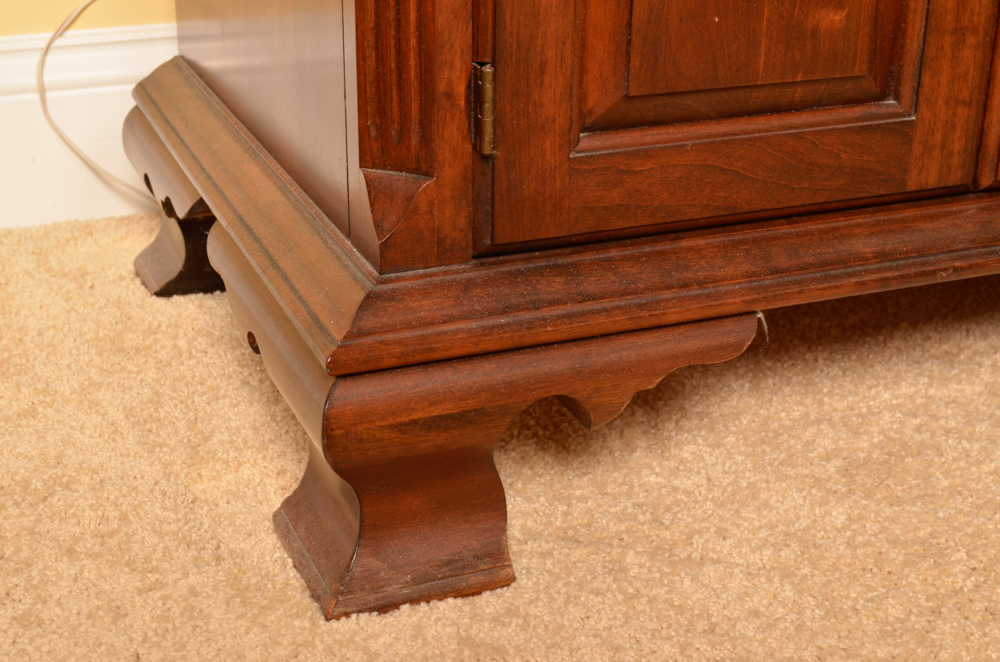 Georgian Style Nightstand by Pennsylvania House