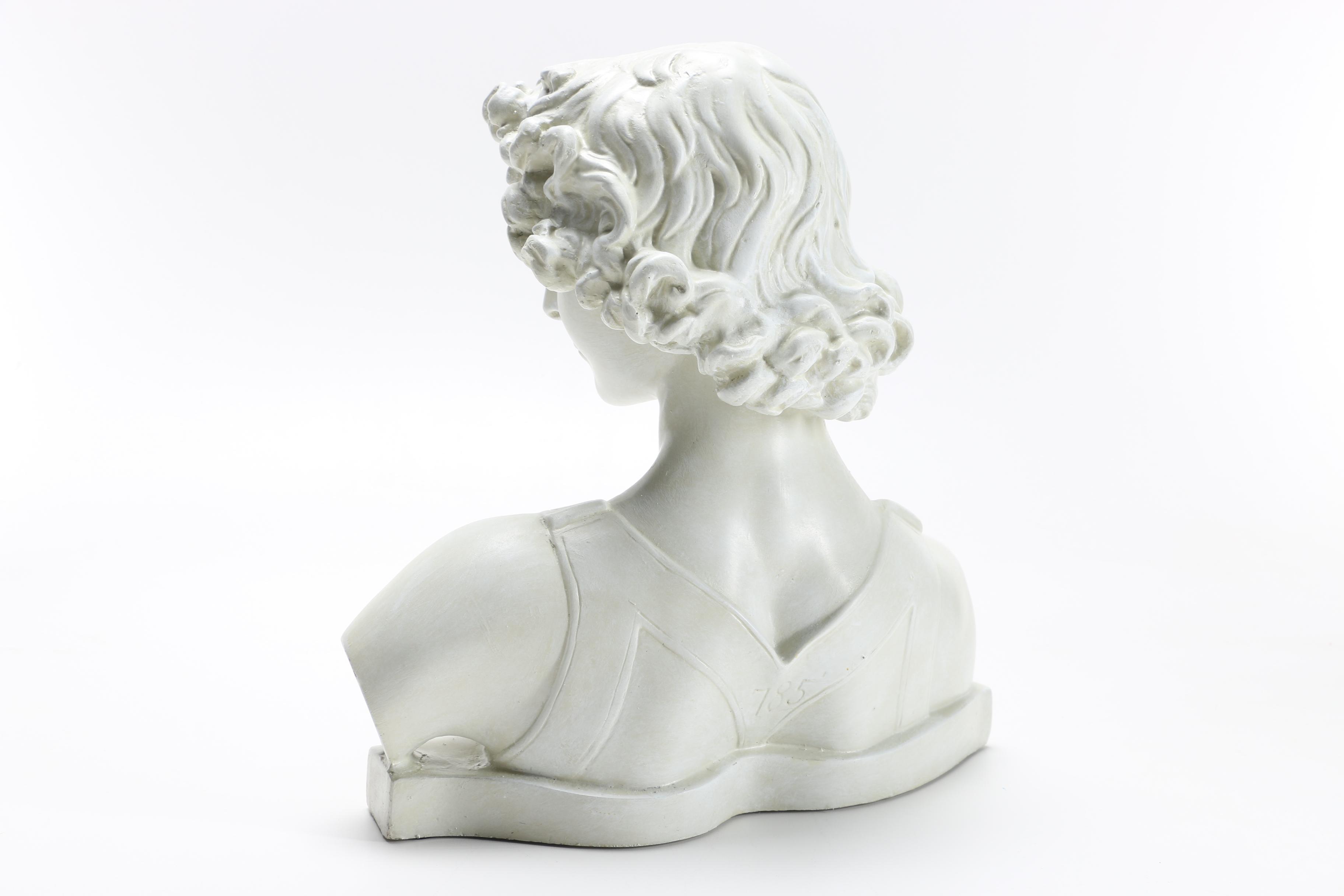 Design Toscano Reproduction Female Bust