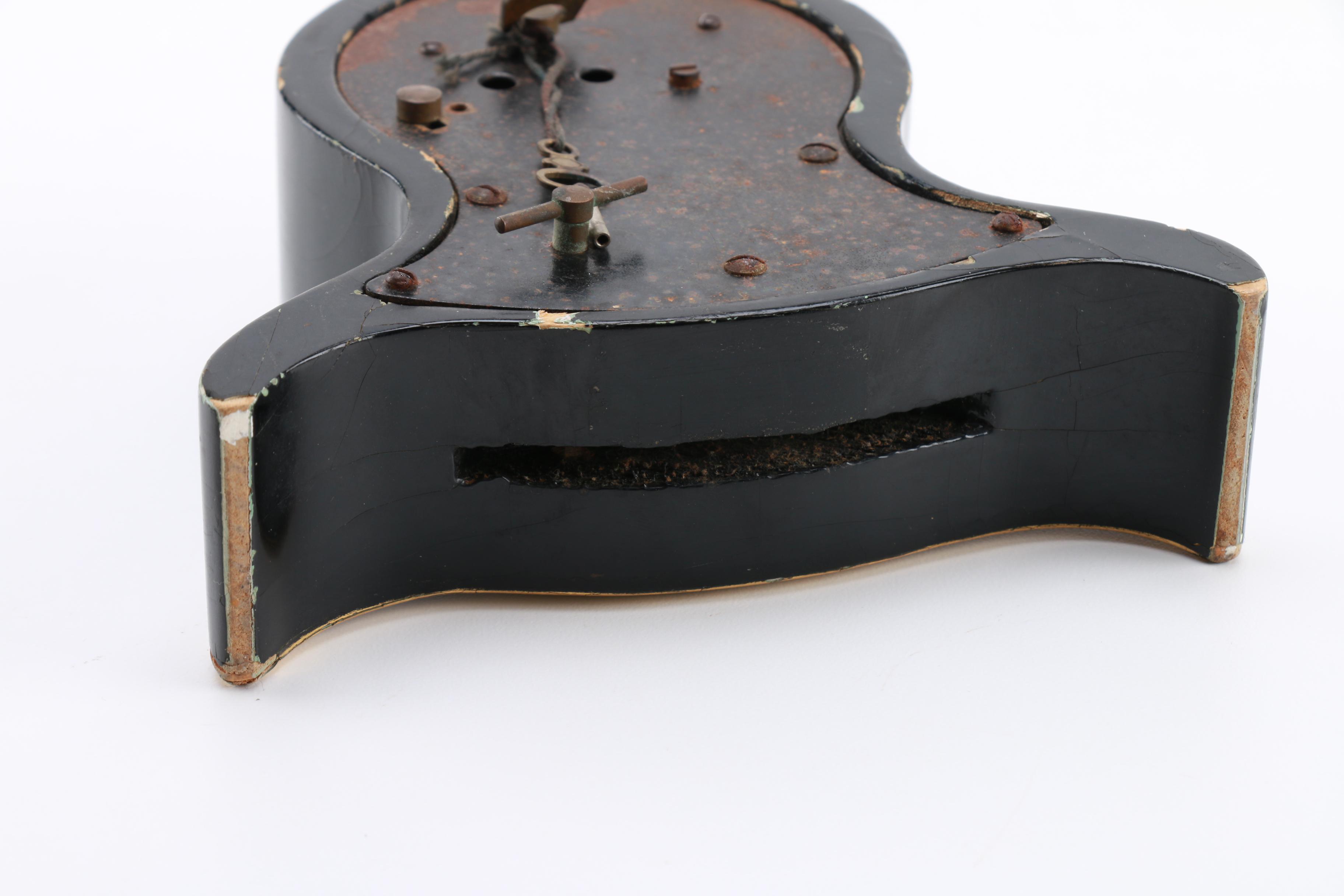 Vintage Wooden Mantel Clock