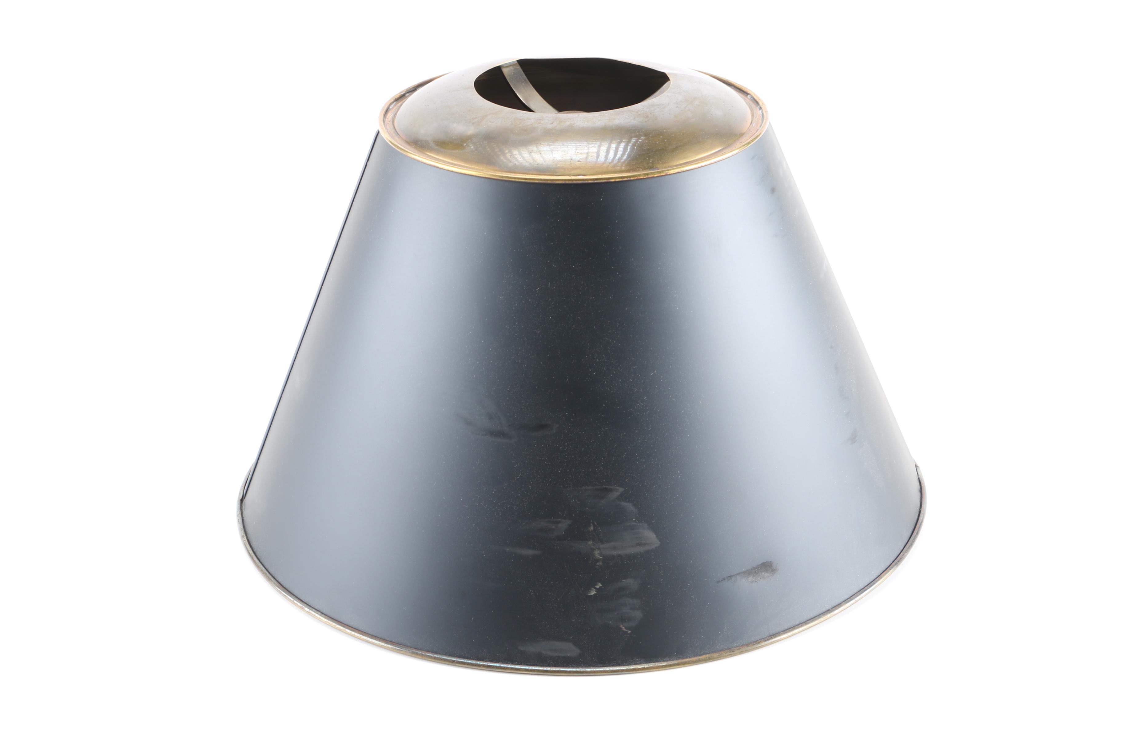 Table Lamp With Metal Shade