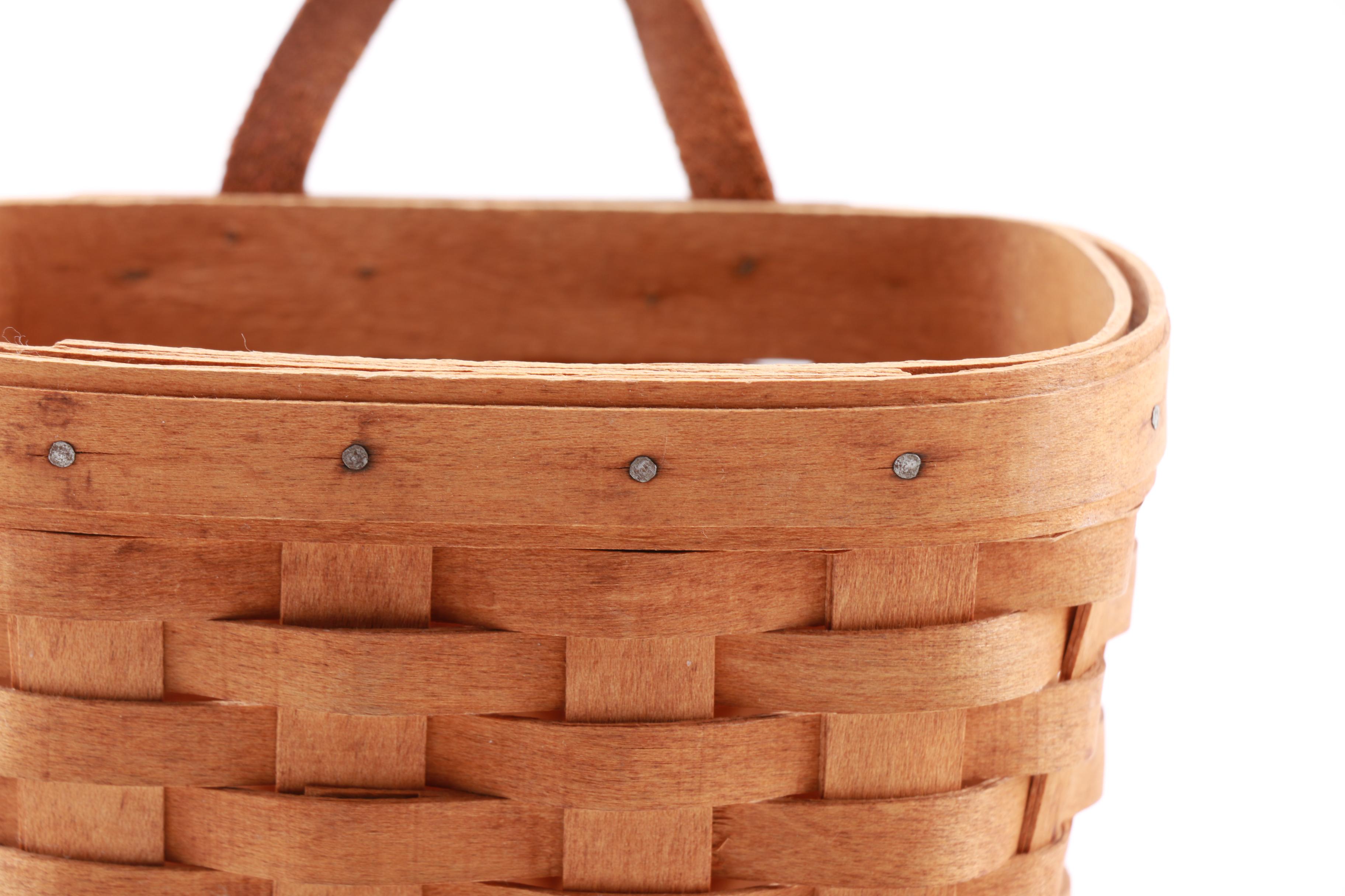 1992 Longaberger Key Hanging Handwoven Basket