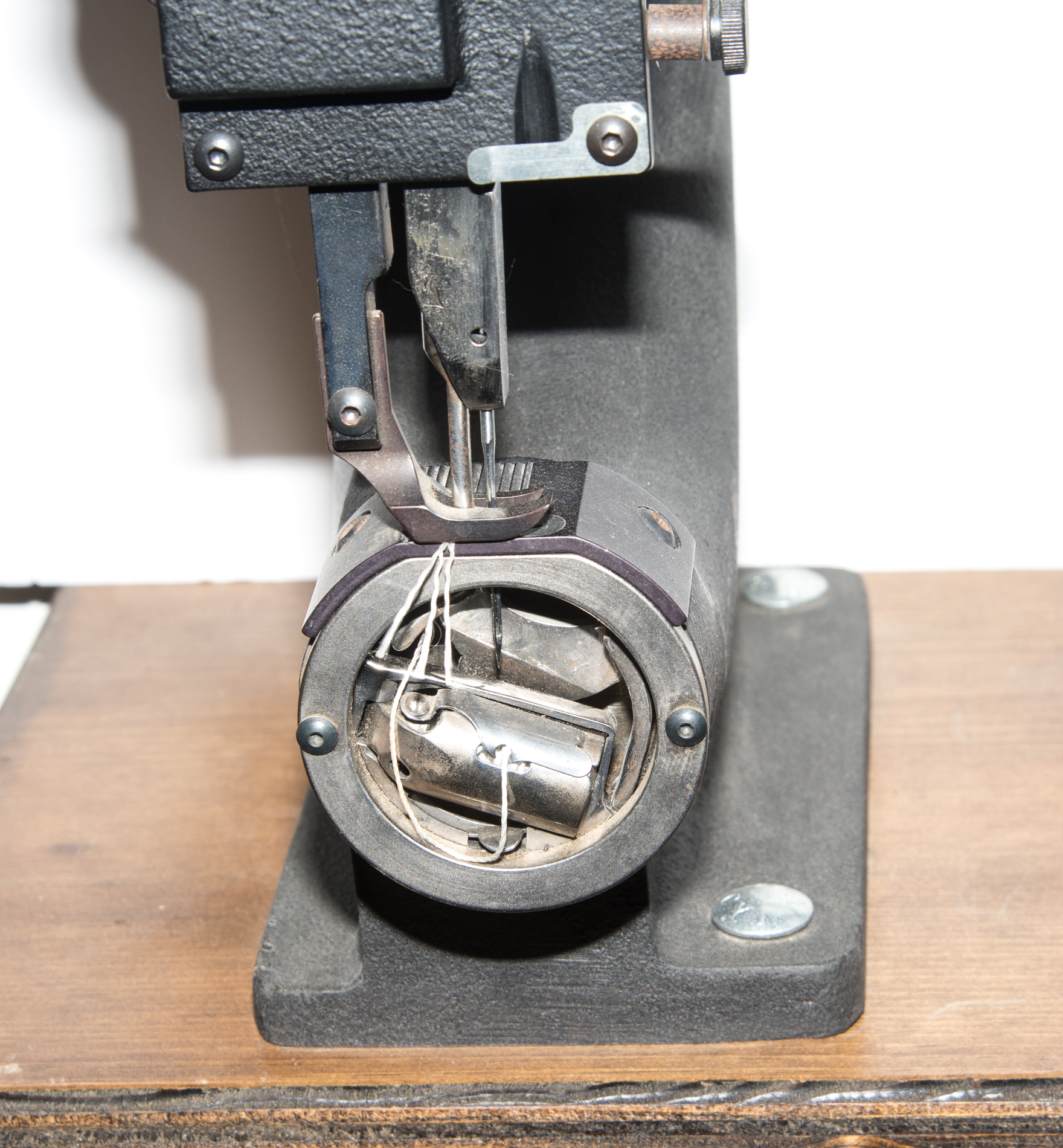 Heavy Leather Sewing Machine and Grommet Hand Press