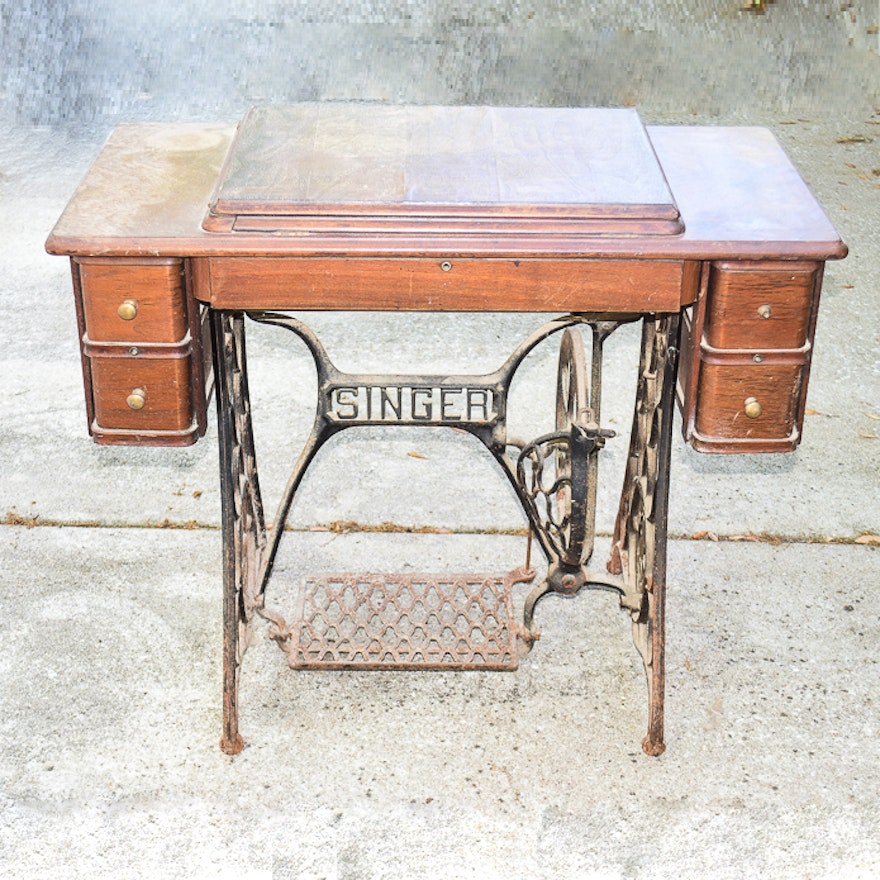 Singer Sewing Machine Table