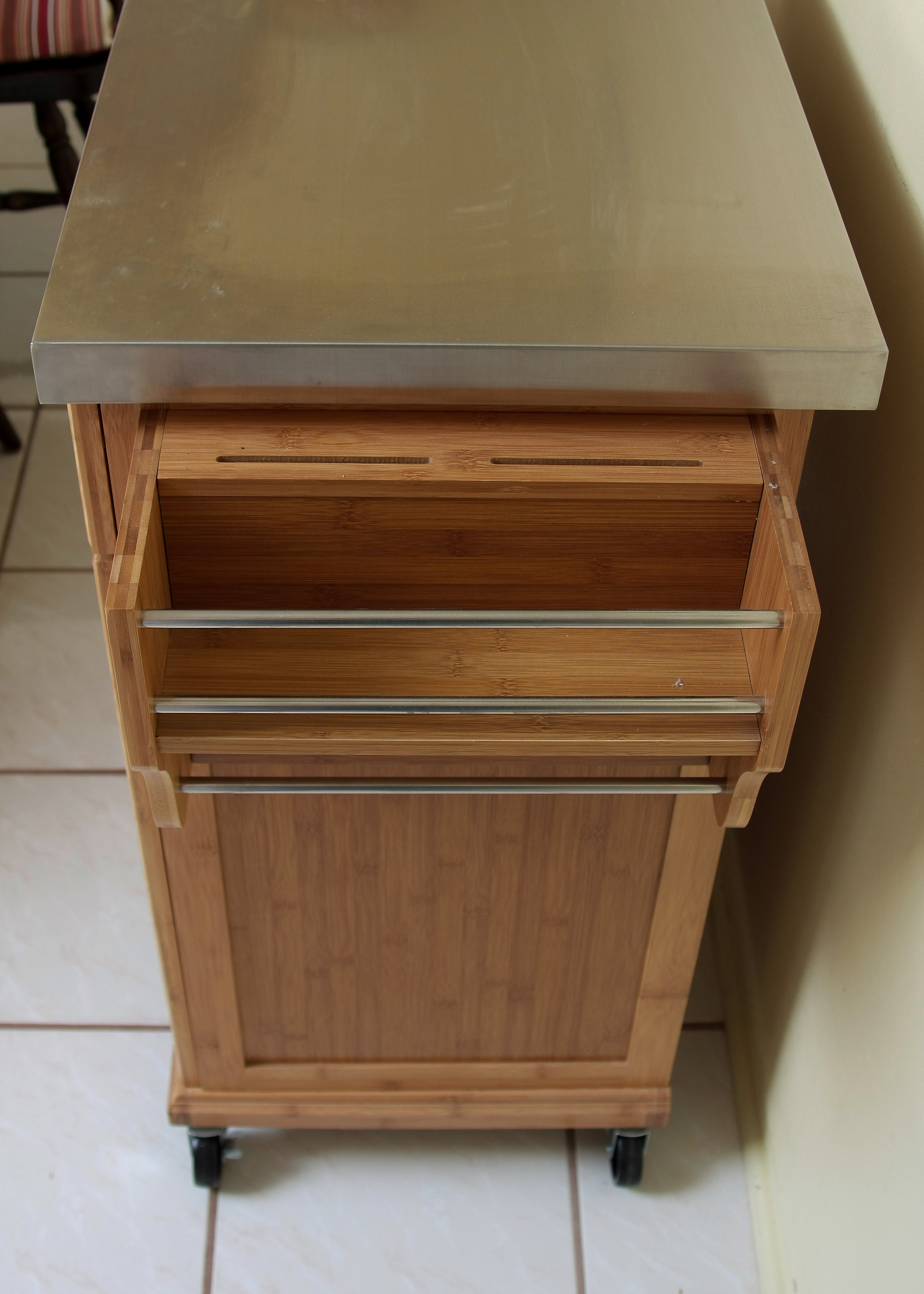 Good Vision Furniture Rolling Kitchen Island