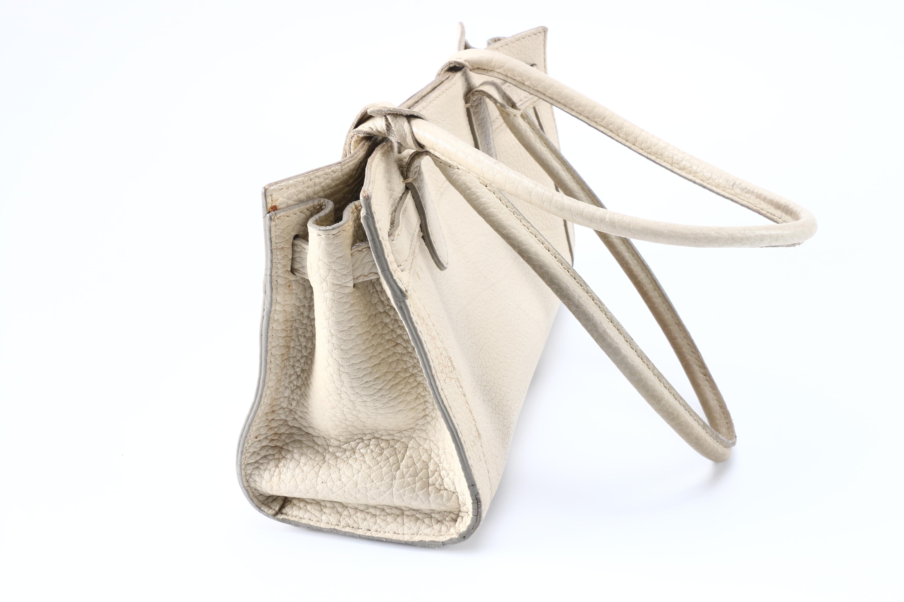 Dooney & Bourke Leather Handbag