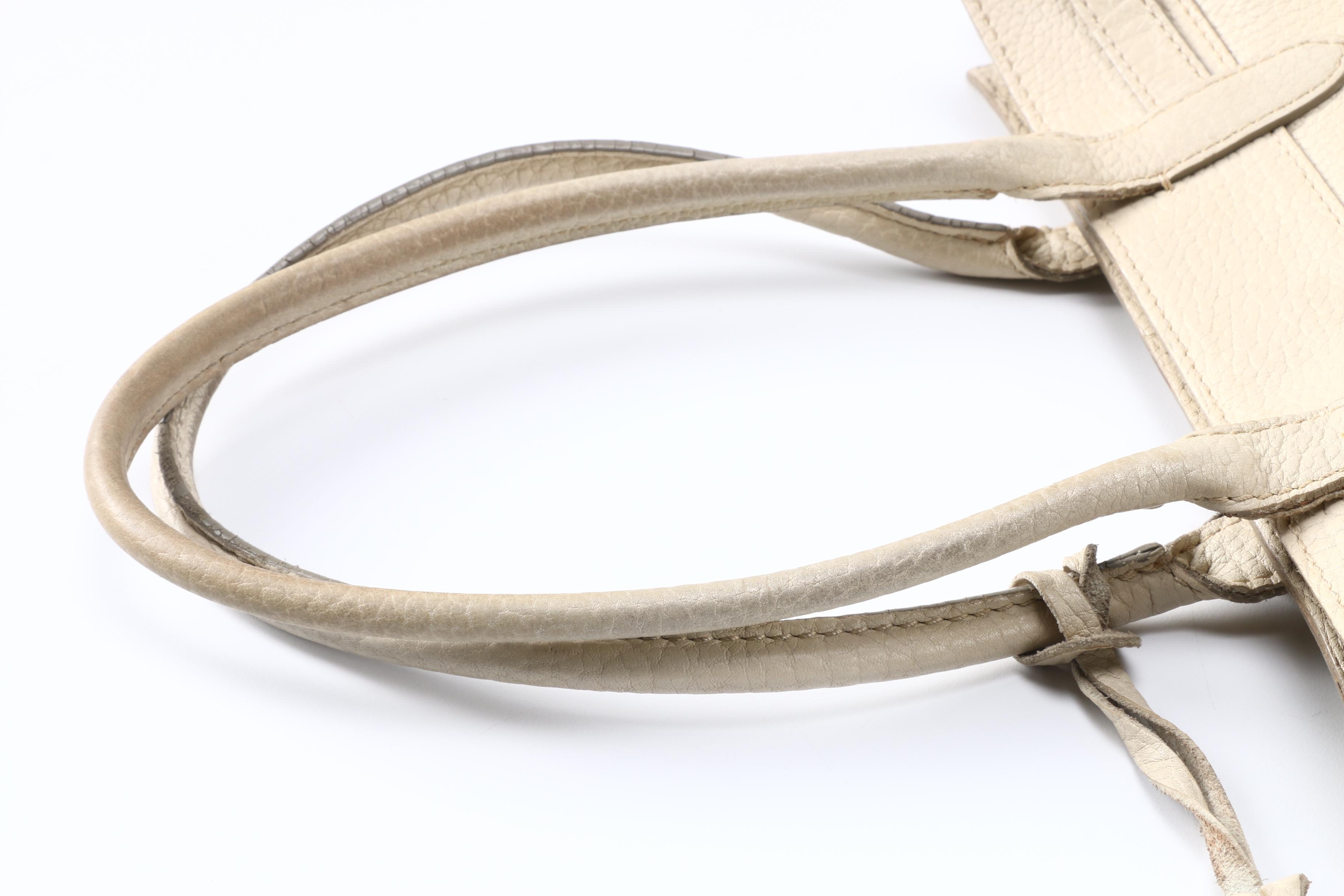 Dooney & Bourke Leather Handbag