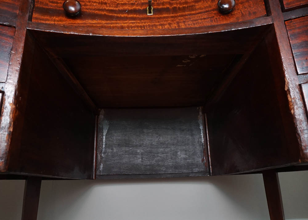 Vintage Kidney-Shaped Vanity Table