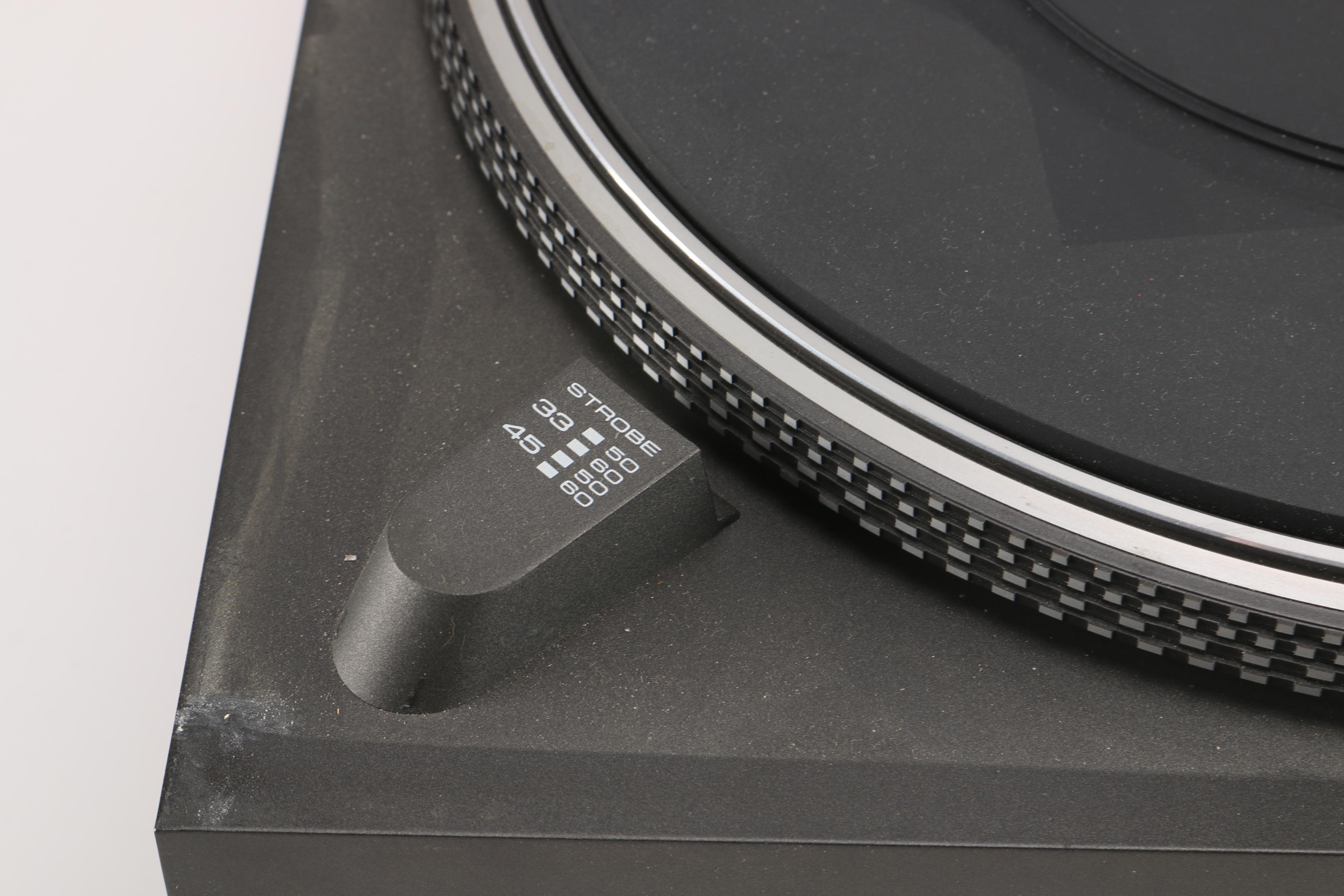 Vintage Pioneer PL-510A Turntable