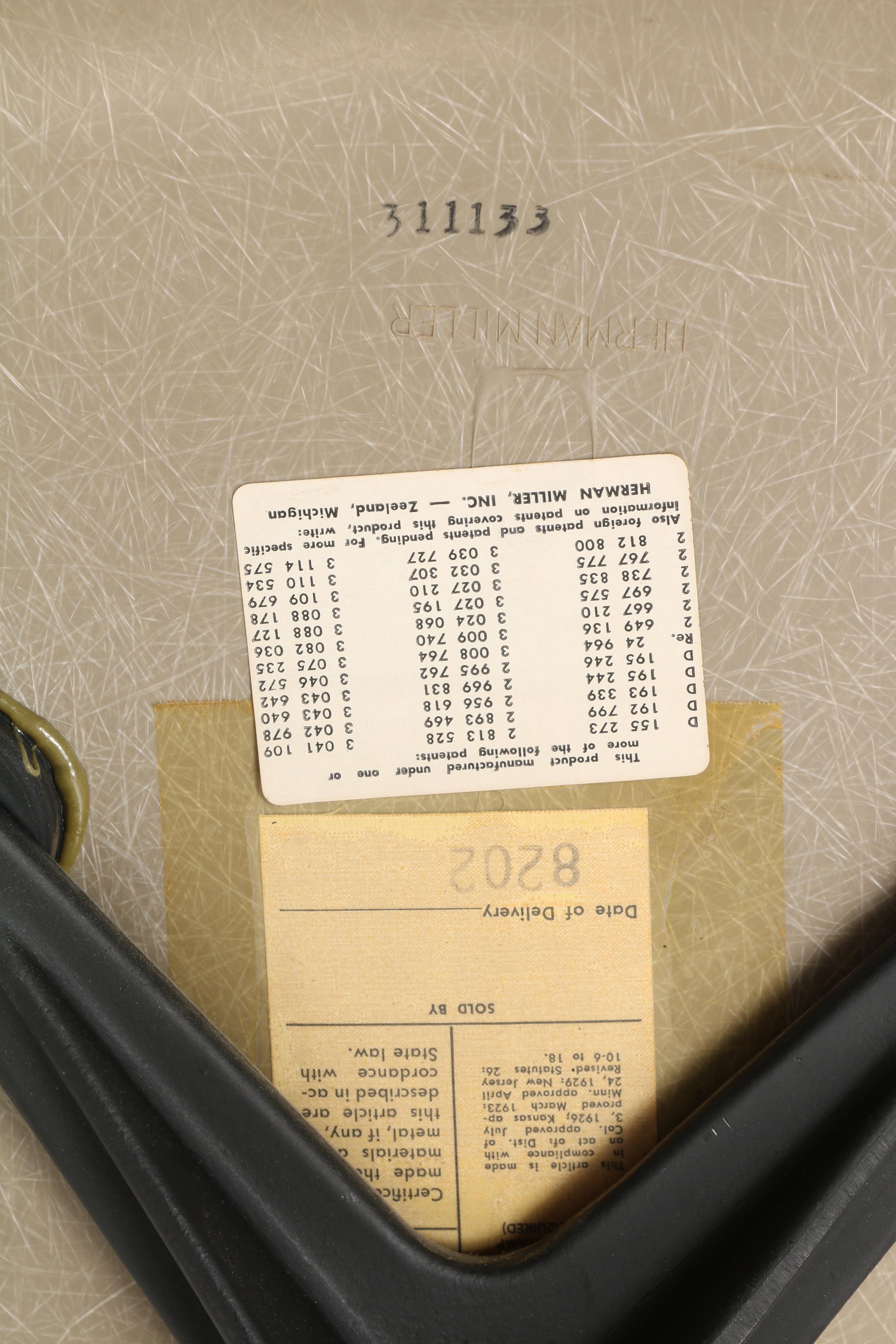 Mid Century Modern "1705" Swivel Chair by Eames for Herman Miller