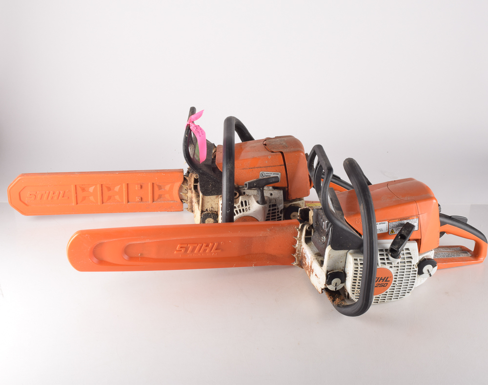Stihl MS-250 Gas-Powered Chainsaw