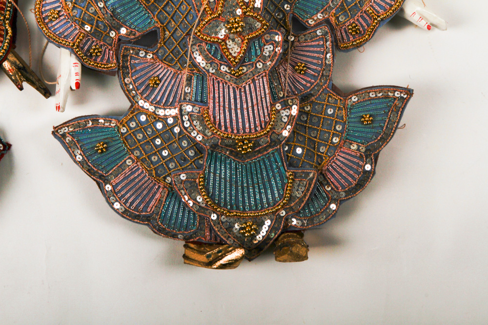 Burmese Yoke Thé Marionettes