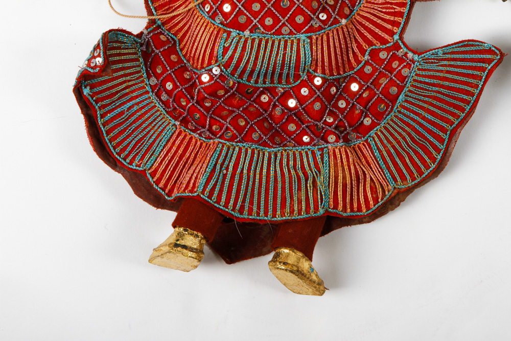 Burmese Yoke Thé Marionettes