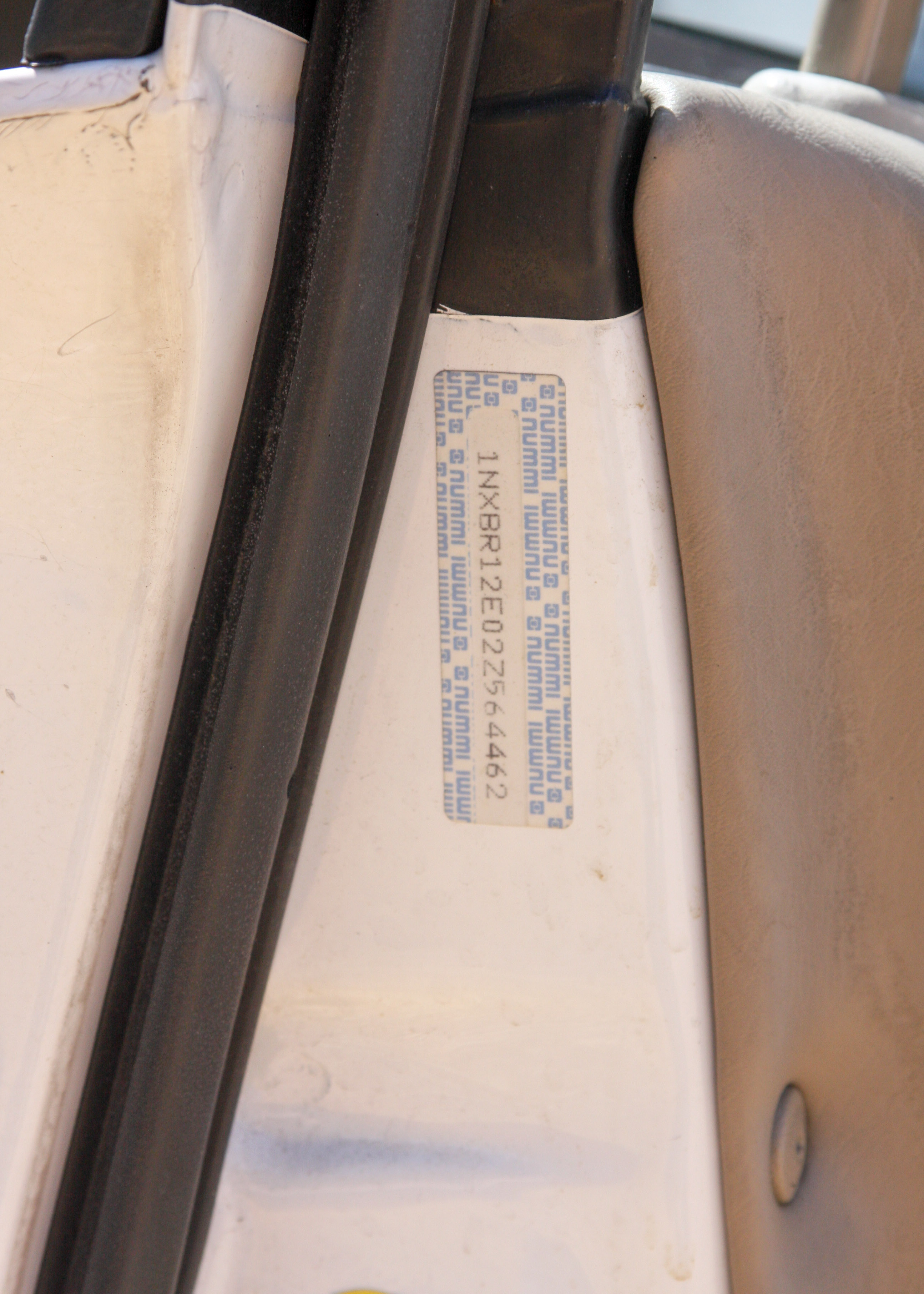 2002 White Toyota Corolla LE Sedan