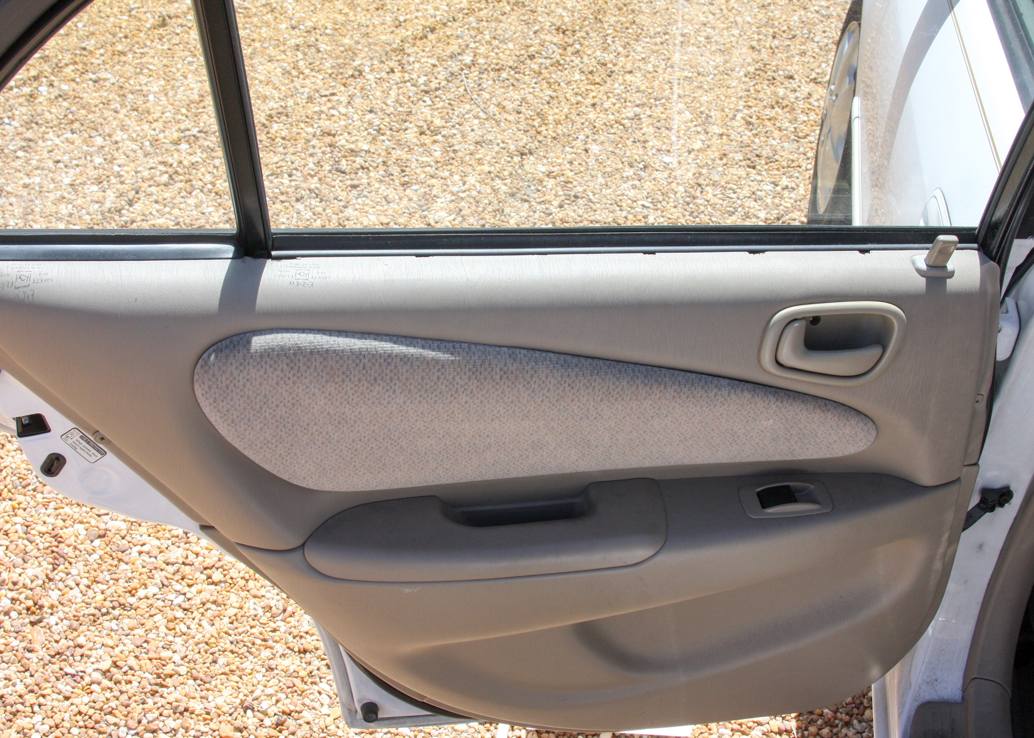 2002 White Toyota Corolla LE Sedan