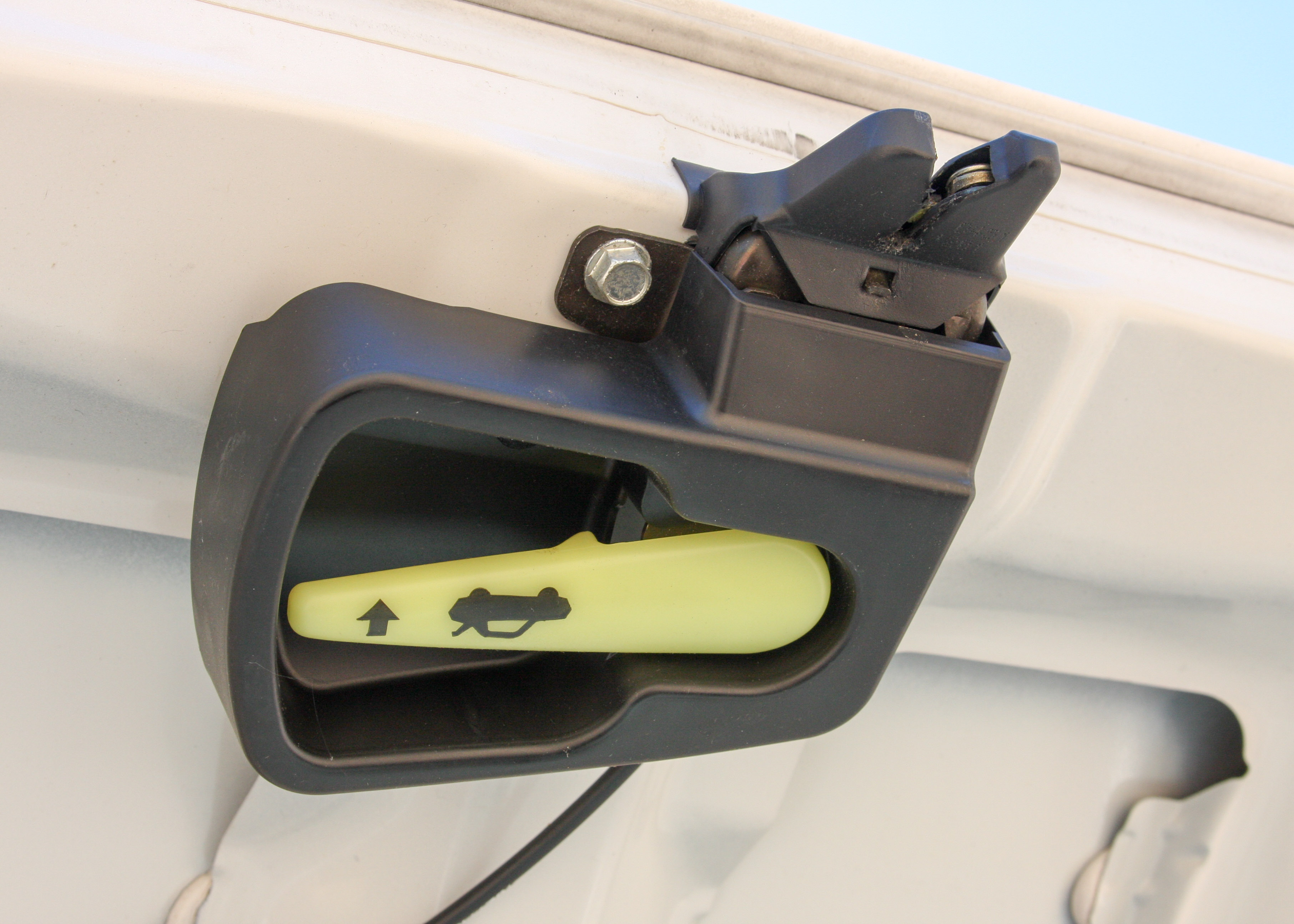 2002 White Toyota Corolla LE Sedan