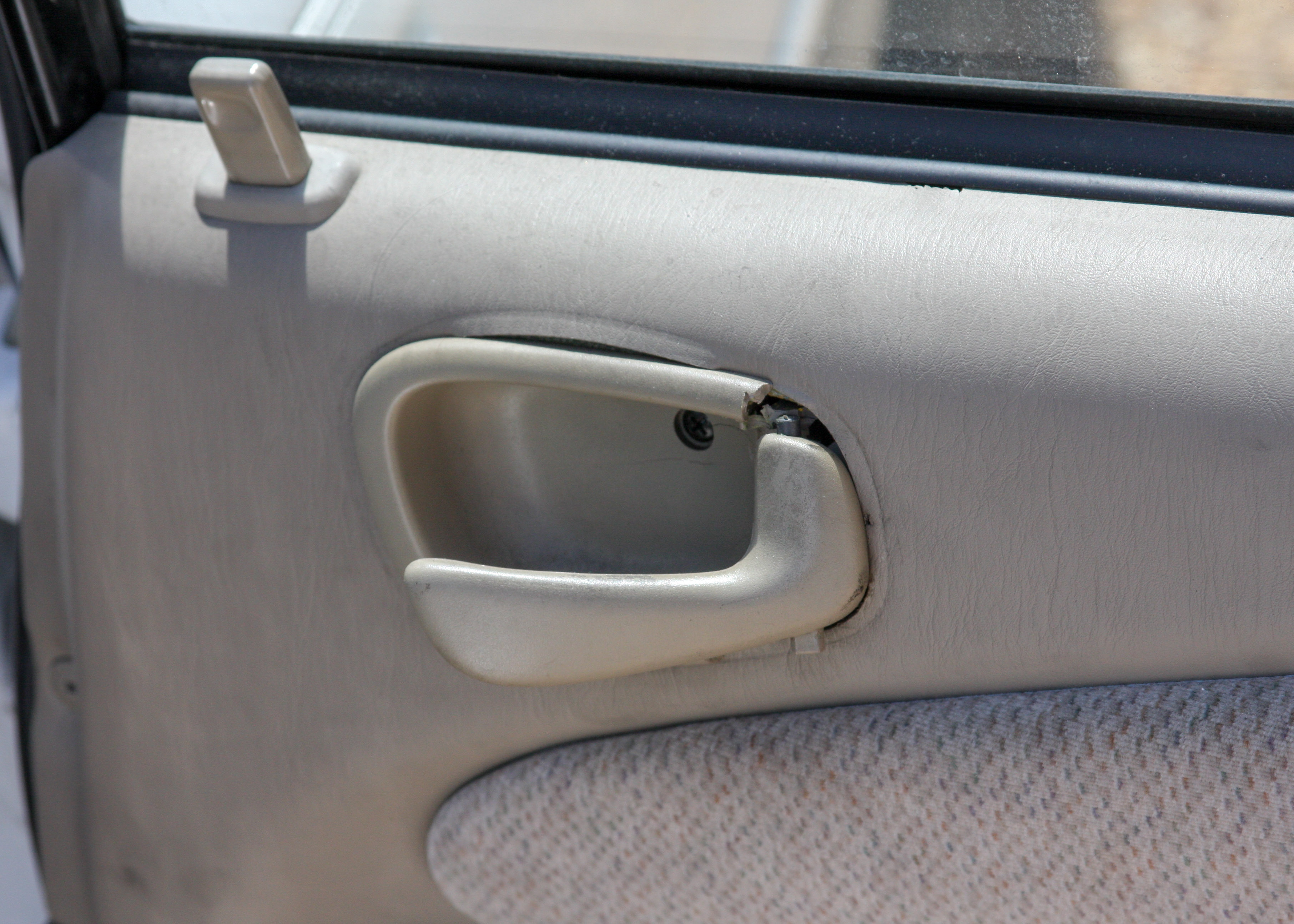 2002 White Toyota Corolla LE Sedan